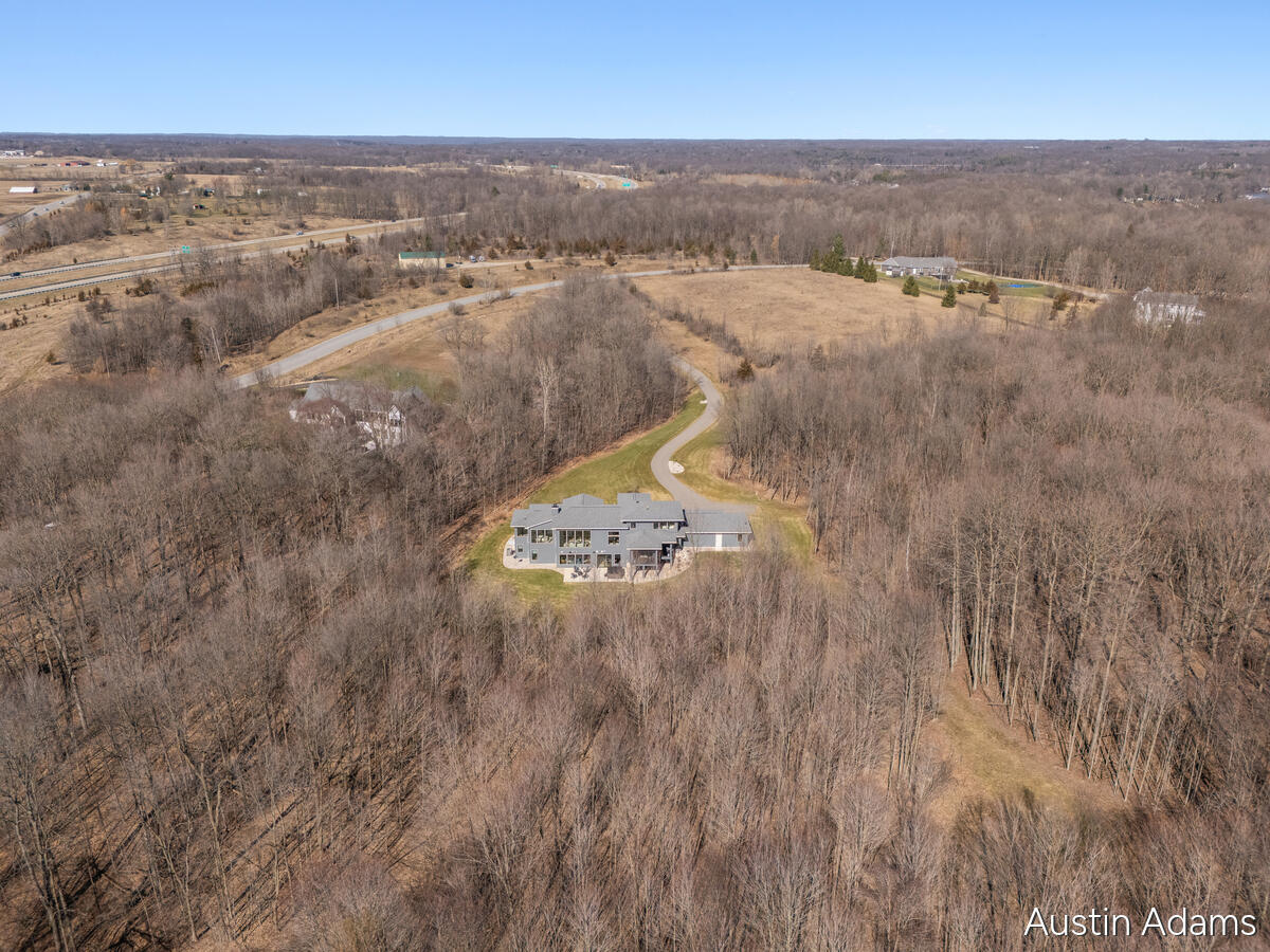 6880 Kilmer Drive SE Grand Rapids MI 49512