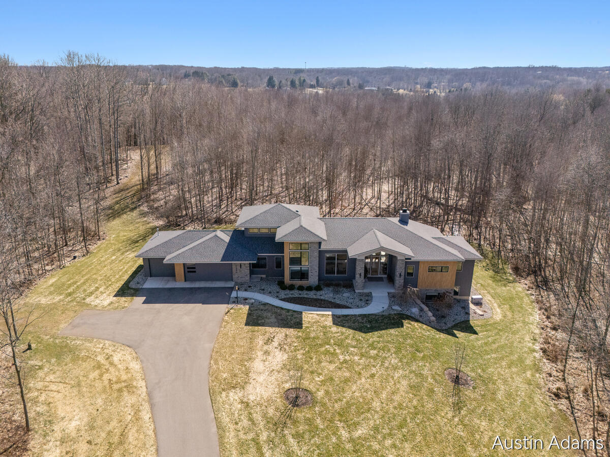 6880 Kilmer Drive SE Grand Rapids MI 49512