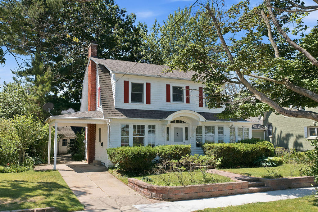 South Haven MI, 78 Van Buren Street