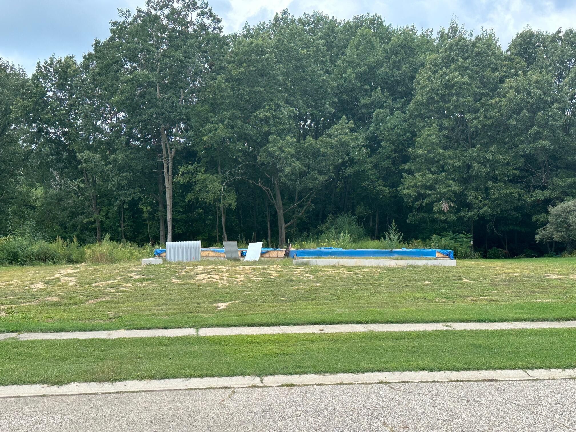 1582 Carolyn Drive Benton Harbor MI 49022