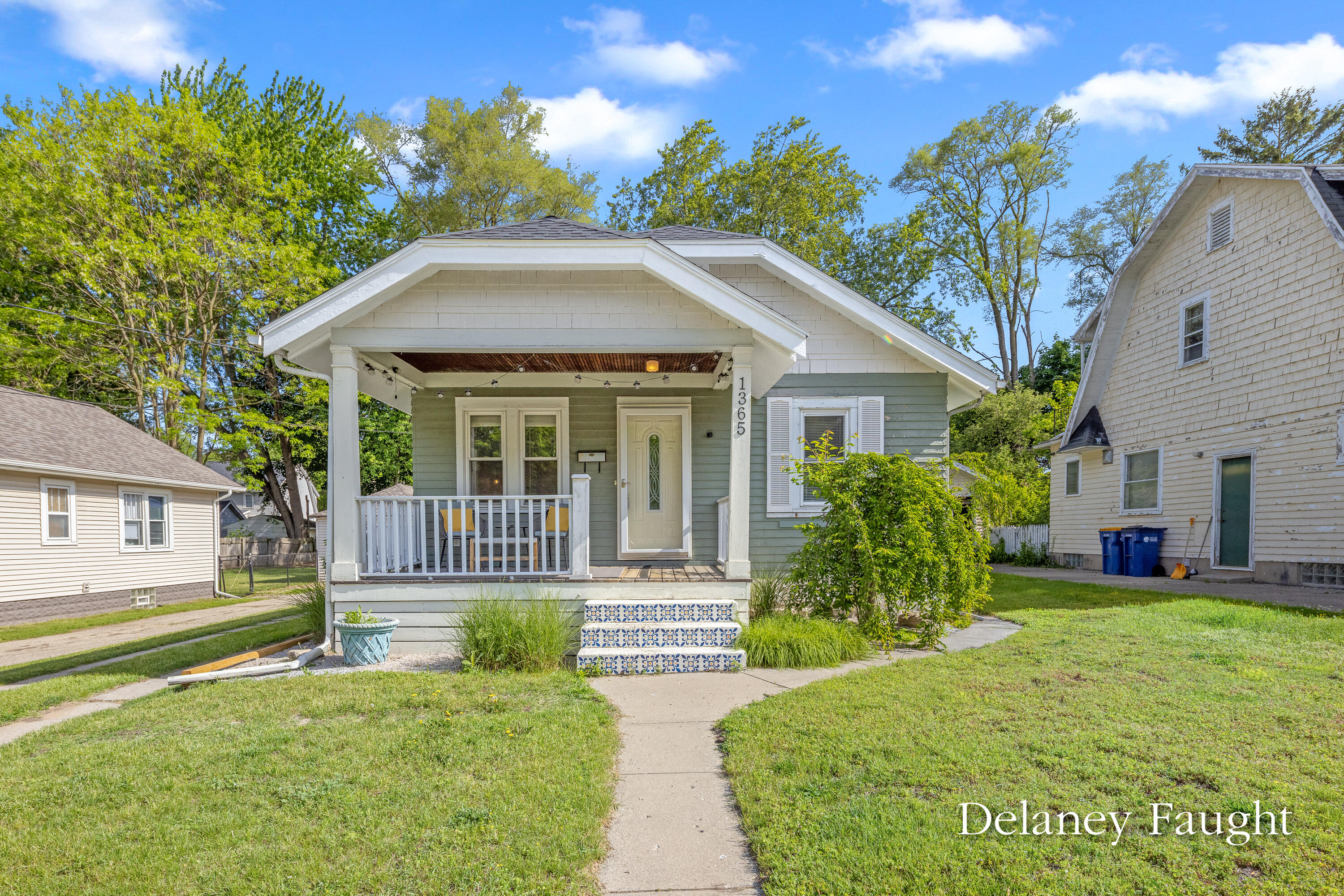 1365 Johnston Street SE Grand Rapids MI 49507