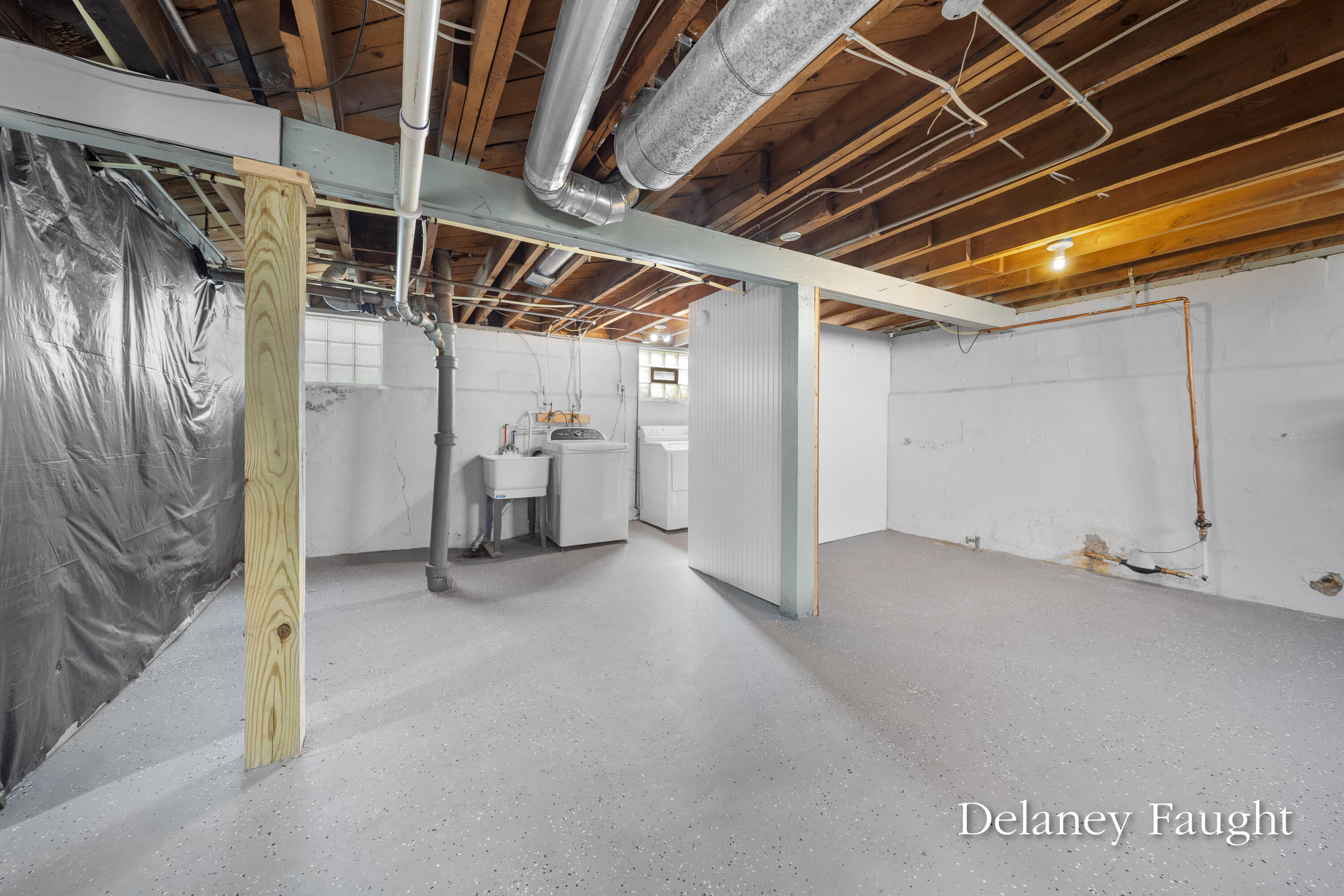1365 Johnston Street SE Grand Rapids MI 49507