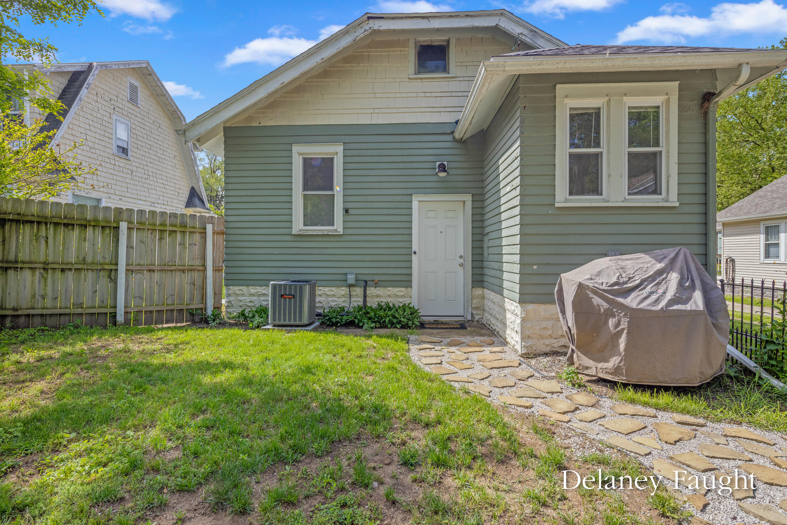 1365 Johnston Street SE Grand Rapids MI 49507