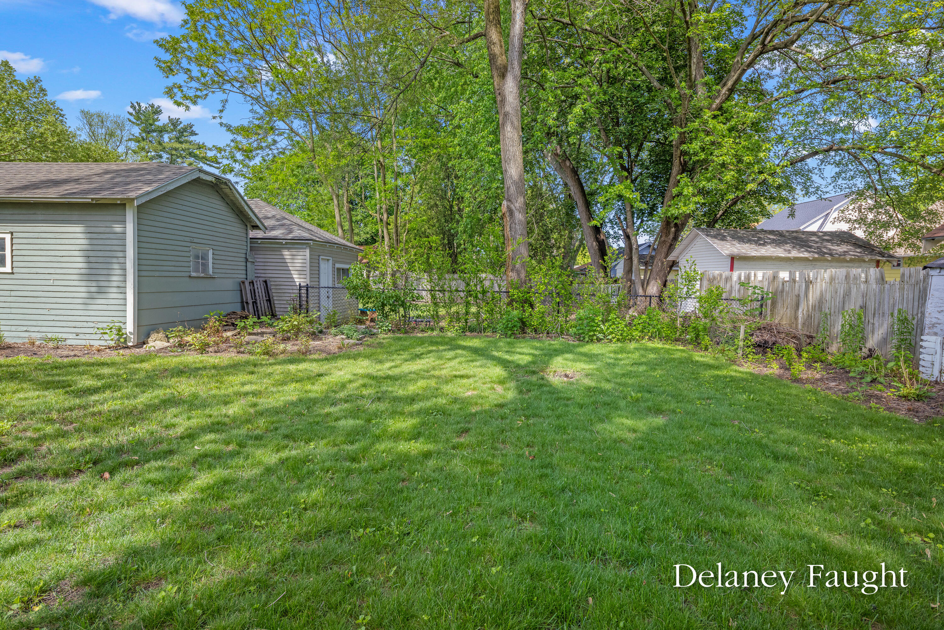 1365 Johnston Street SE Grand Rapids MI 49507