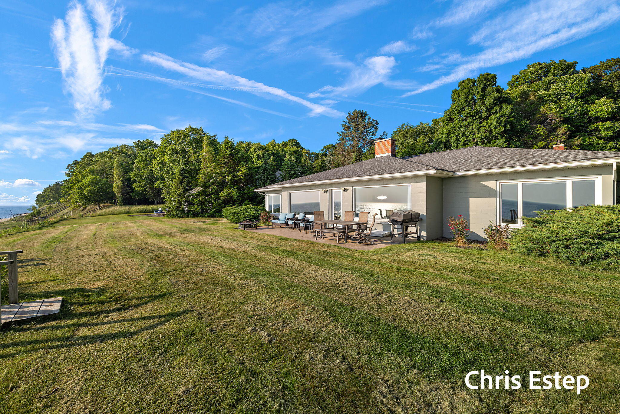 3787 N Scenic Drive Muskegon MI 49445