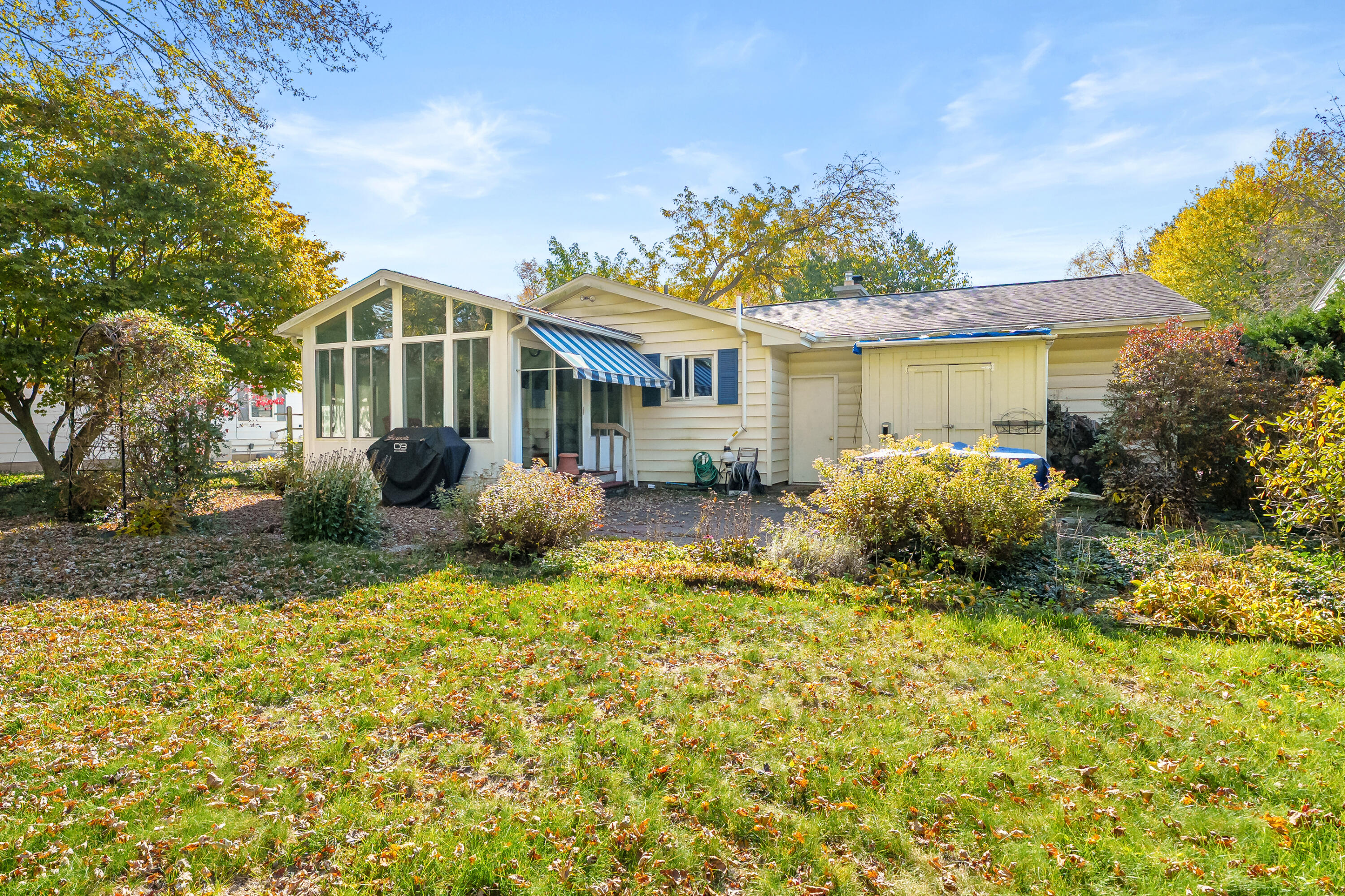 1909 Winters Drive Portage MI 49002