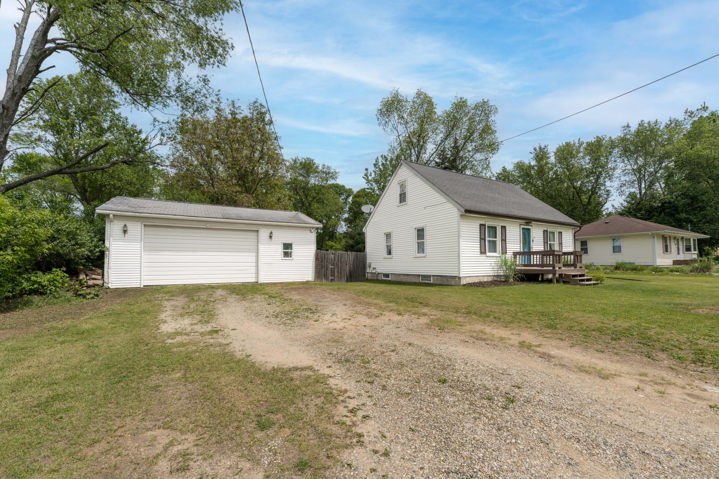 1403 Hamelink Drive Portage MI 49002