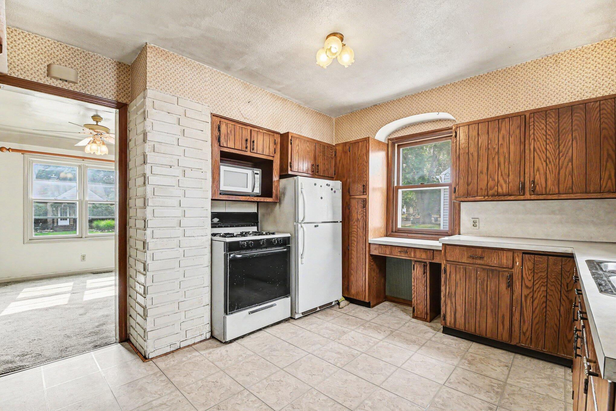 2909 Union Avenue SE Grand Rapids MI 49548
