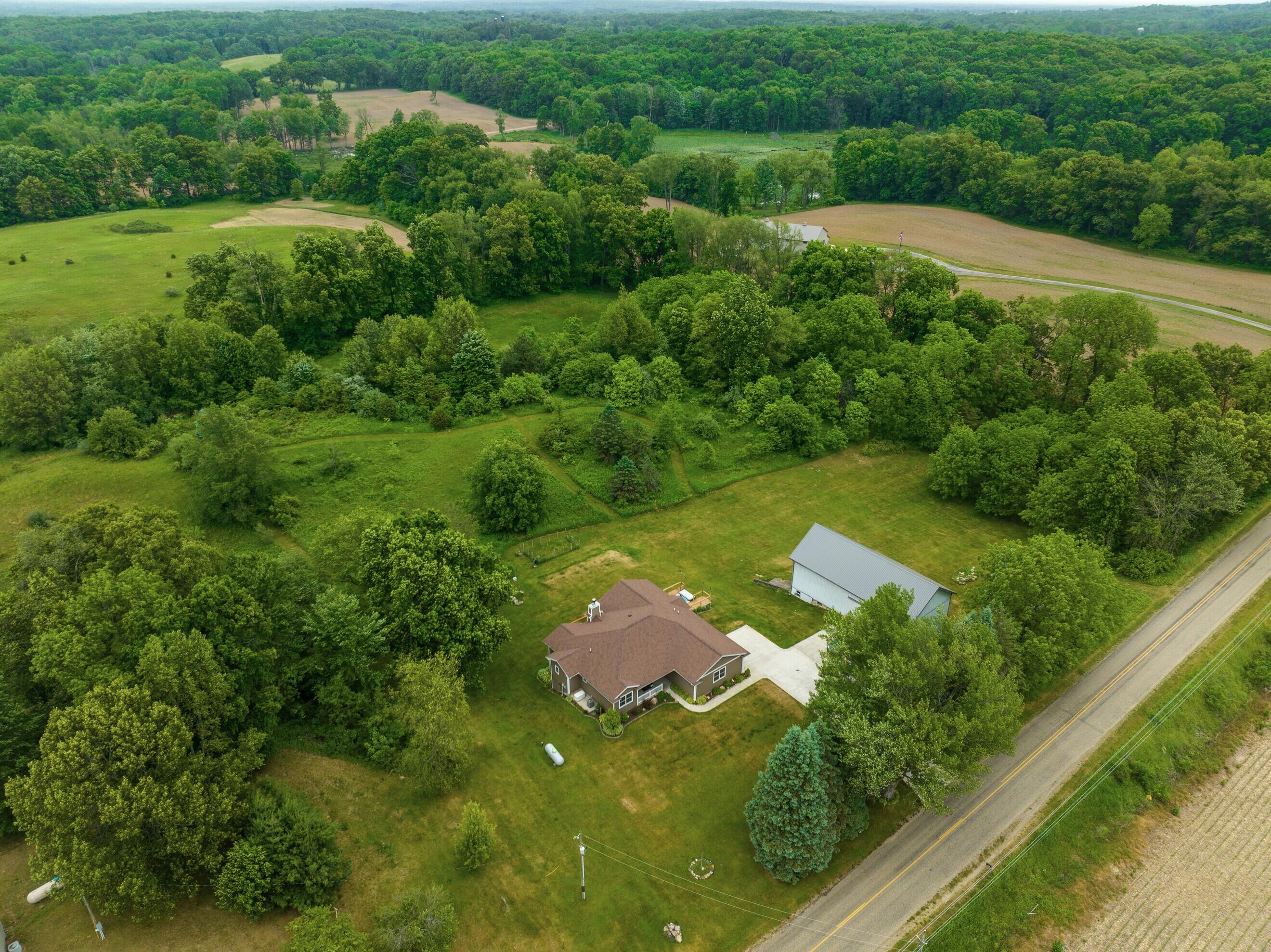 10426 Dutch Settlement Road Marcellus MI 49067