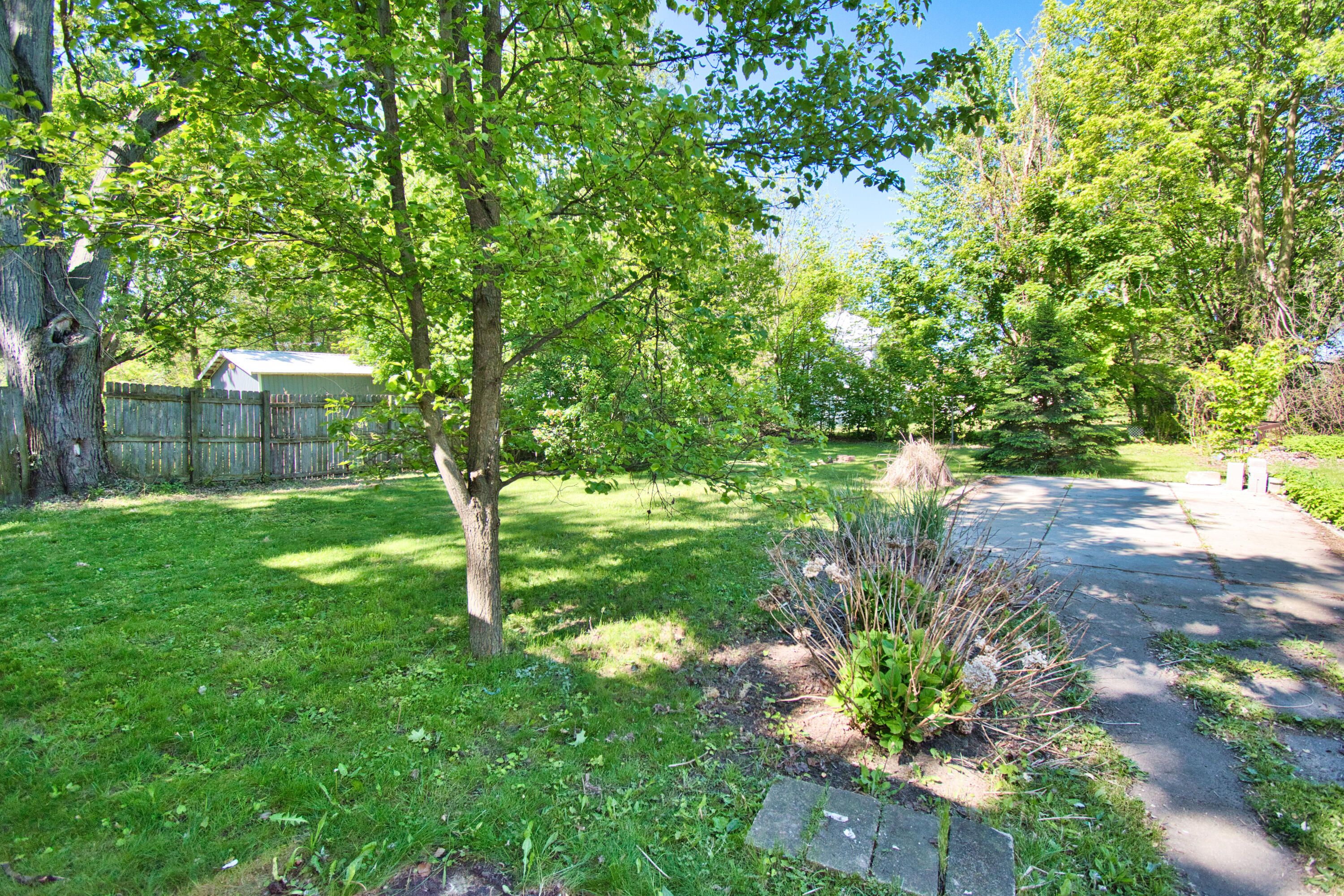 652 N 7th Street Niles MI 49120