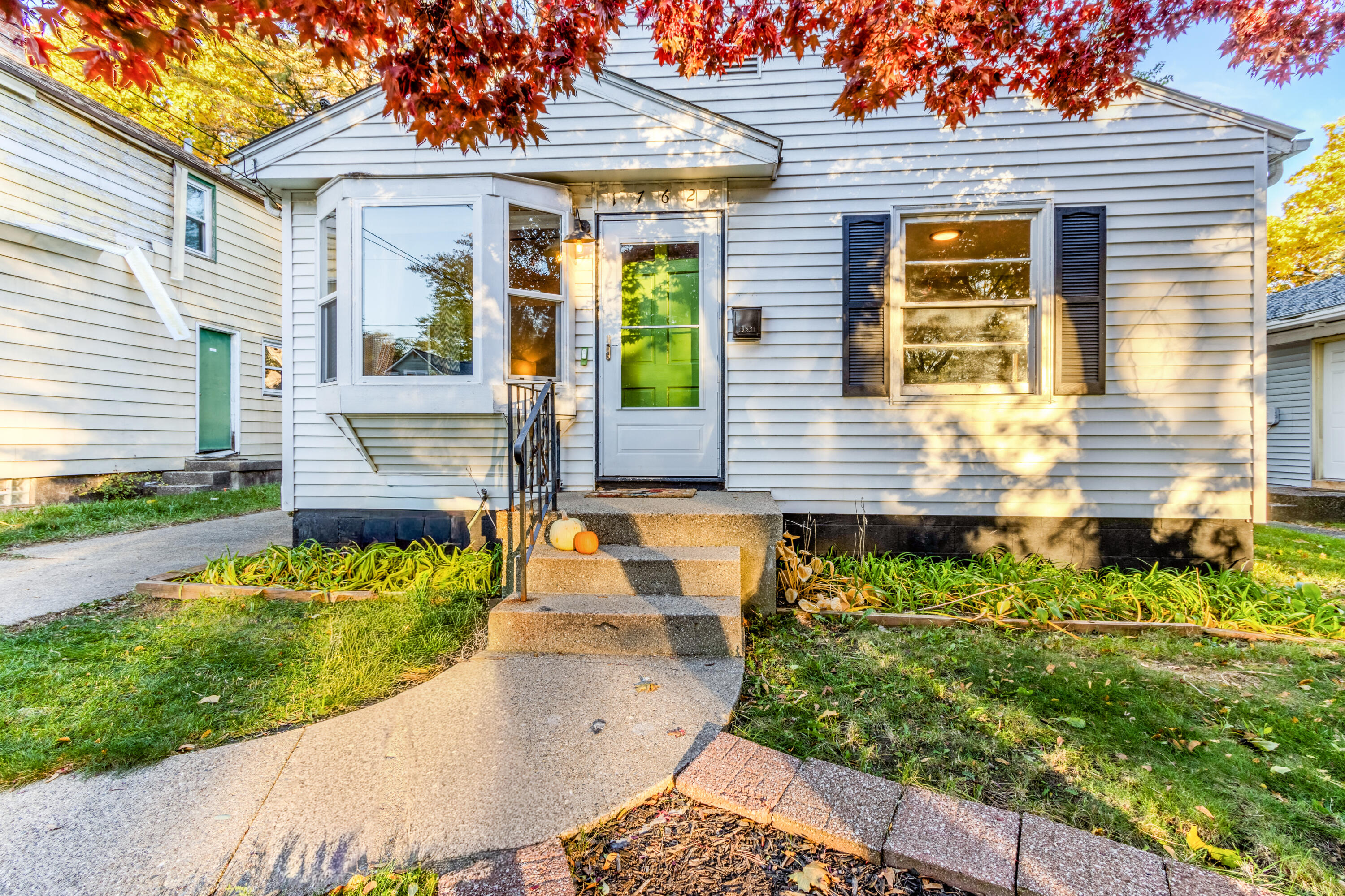 1762 Alto Avenue SE Grand Rapids MI 49507