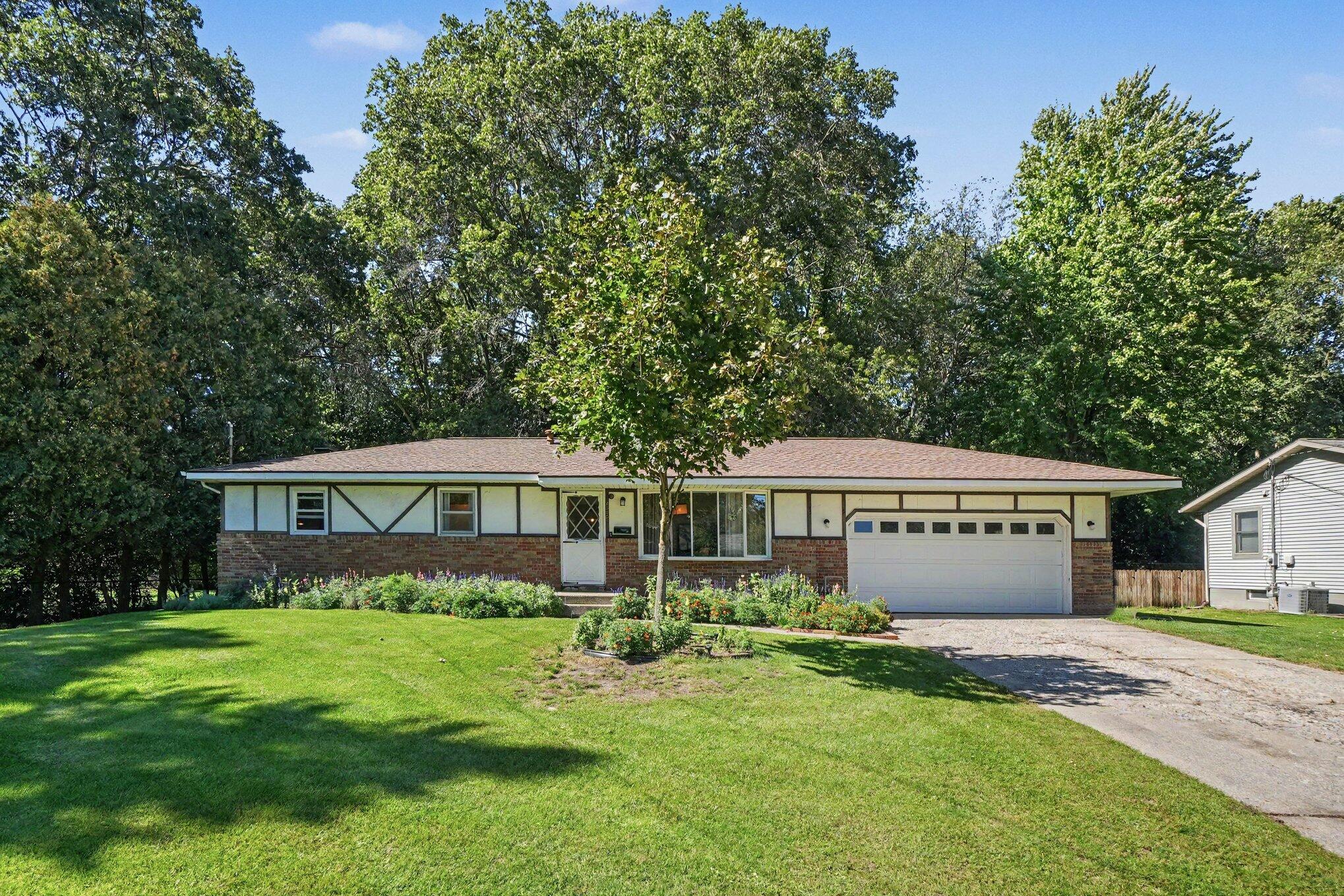Muskegon MI, 4699 Susan Street