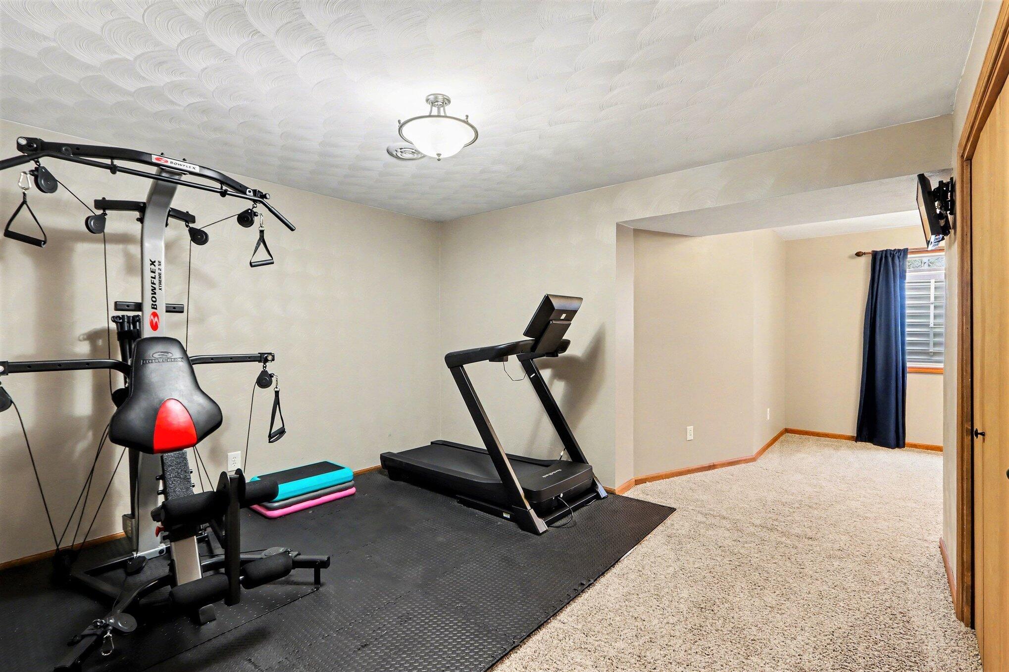 2828 W F Avenue Kalamazoo MI 49009