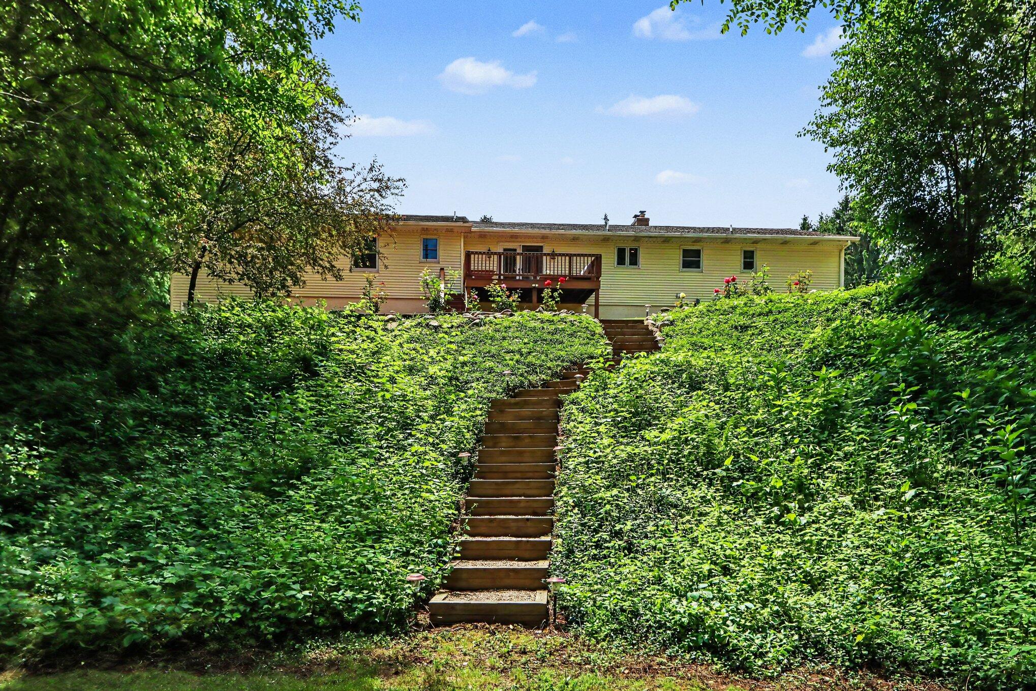 2828 W F Avenue Kalamazoo MI 49009