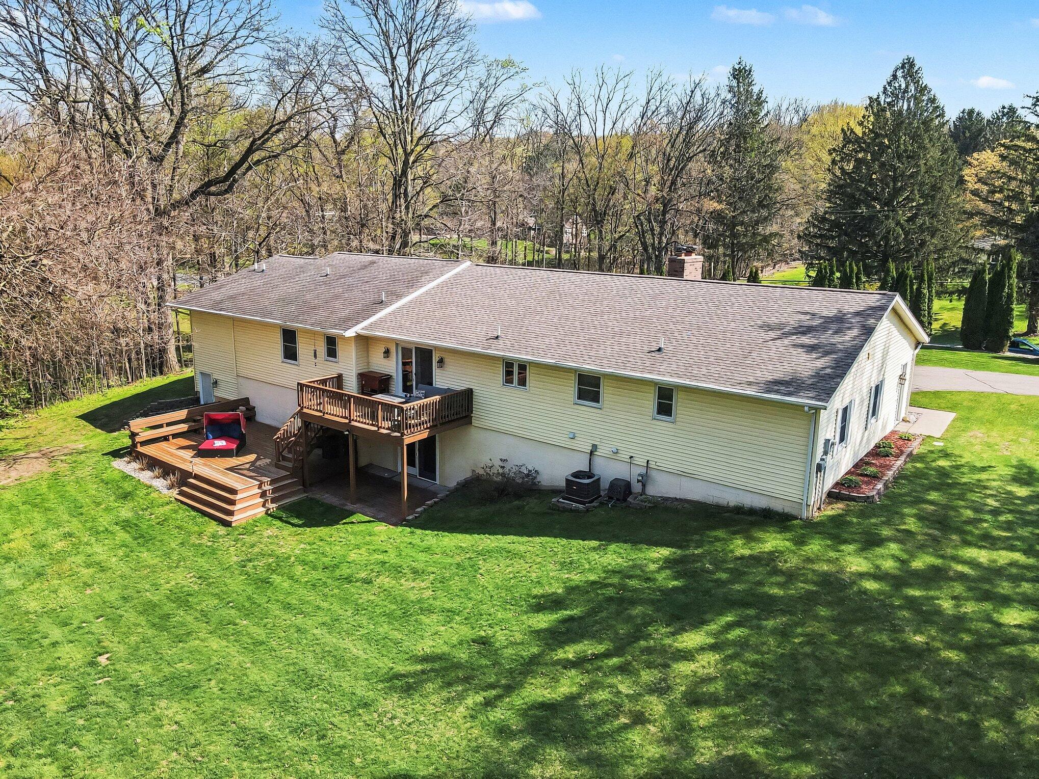 2828 W F Avenue Kalamazoo MI 49009