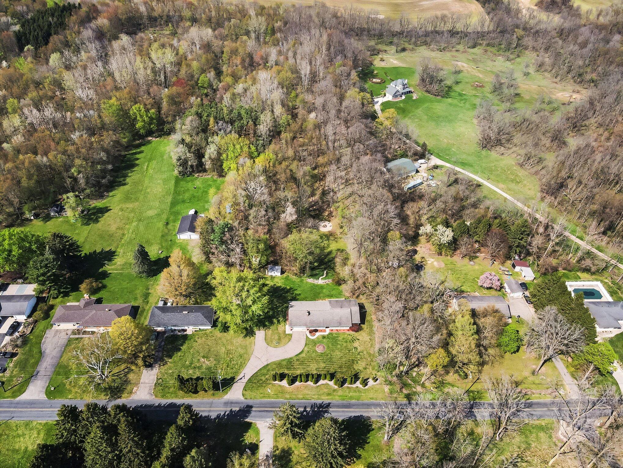 2828 W F Avenue Kalamazoo MI 49009