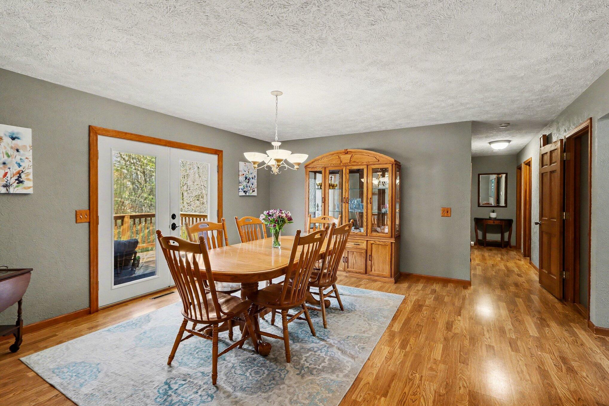 2828 W F Avenue Kalamazoo MI 49009
