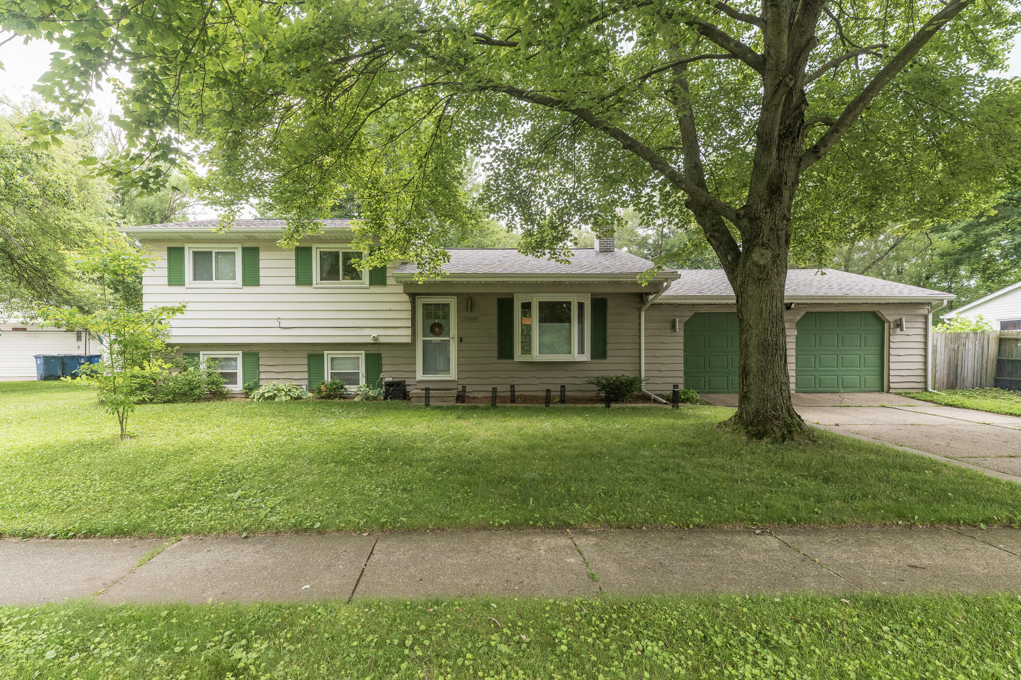 2404 Chaparral Street Kalamazoo MI 49006