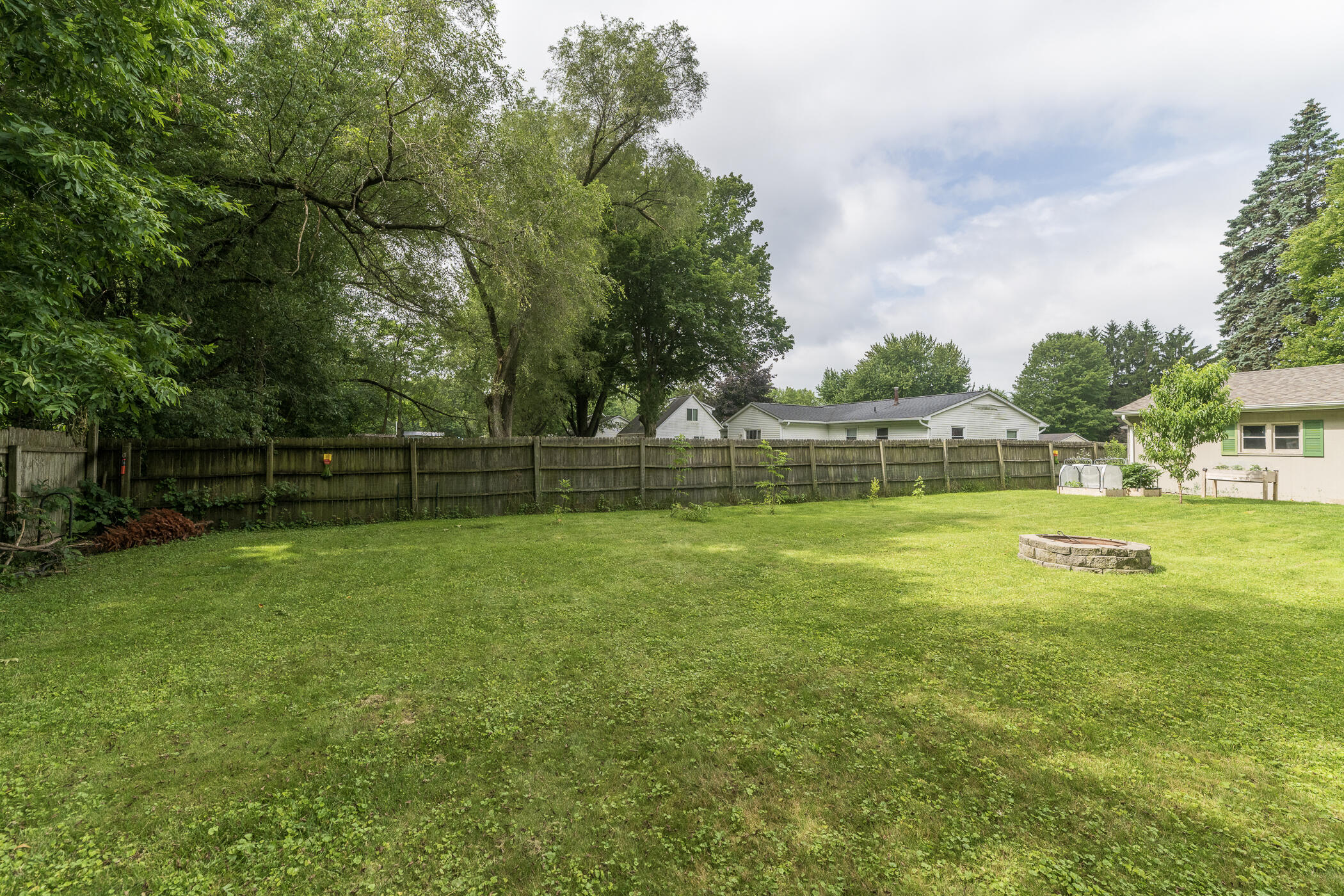 2404 Chaparral Street Kalamazoo MI 49006