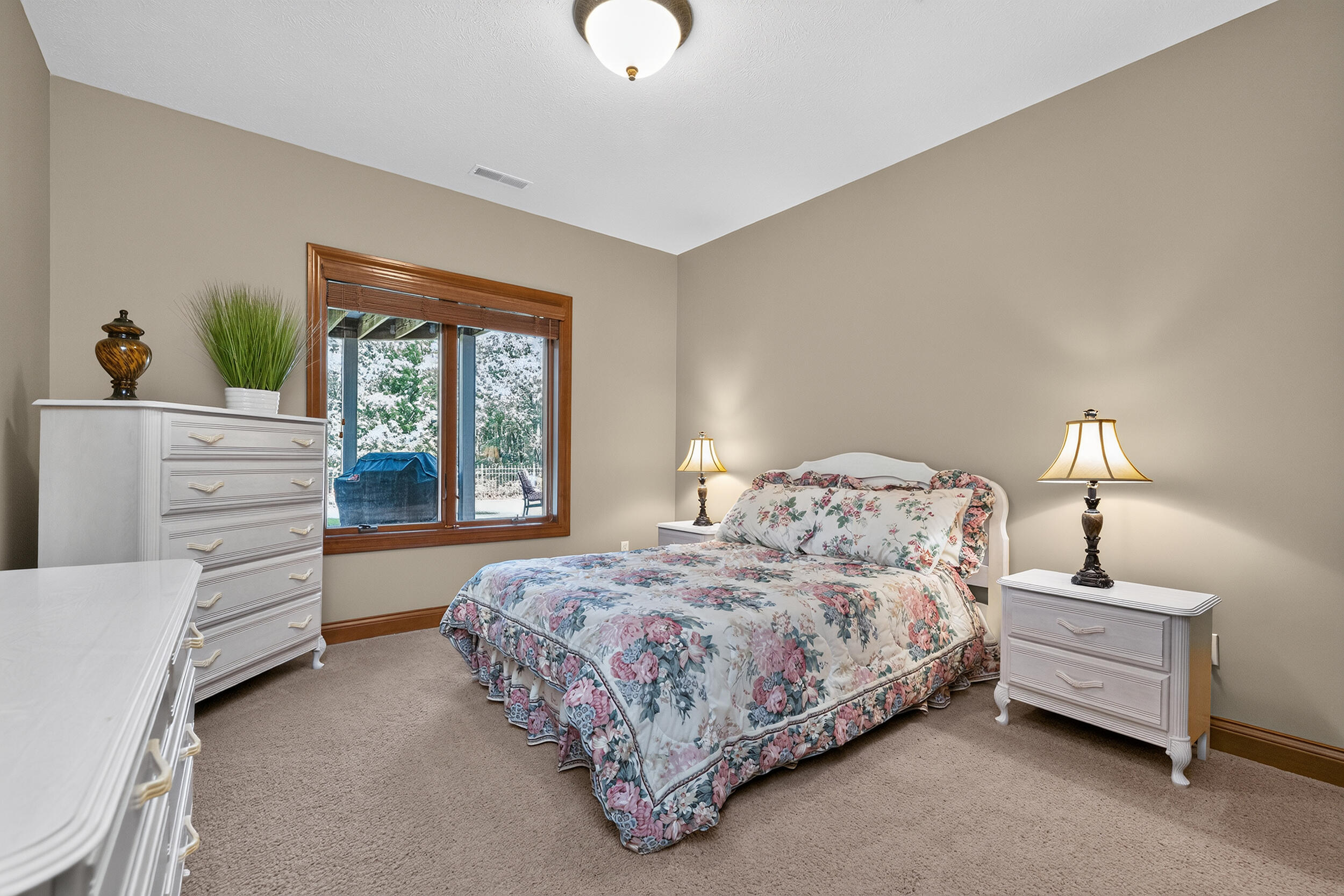 33117 Lake Forest Court Niles MI 49120
