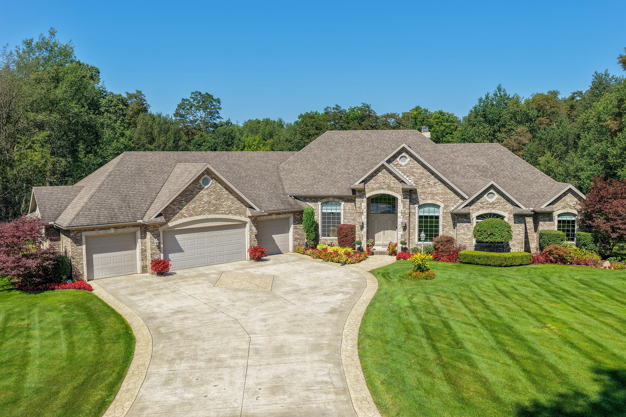 33117 Lake Forest Court Niles MI 49120