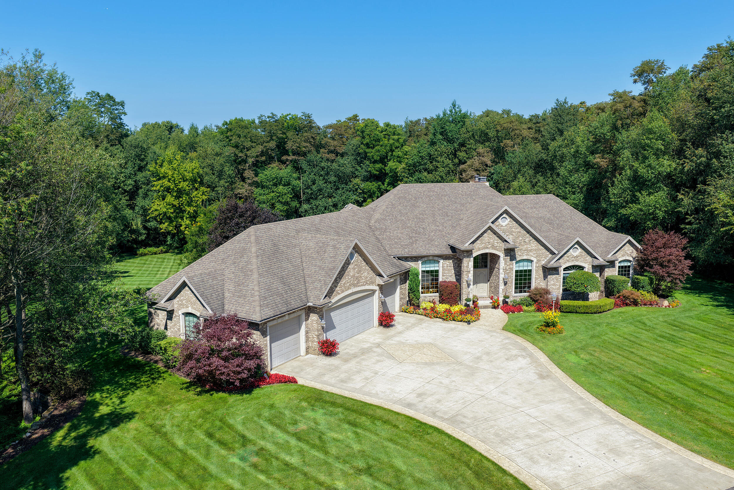 33117 Lake Forest Court Niles MI 49120