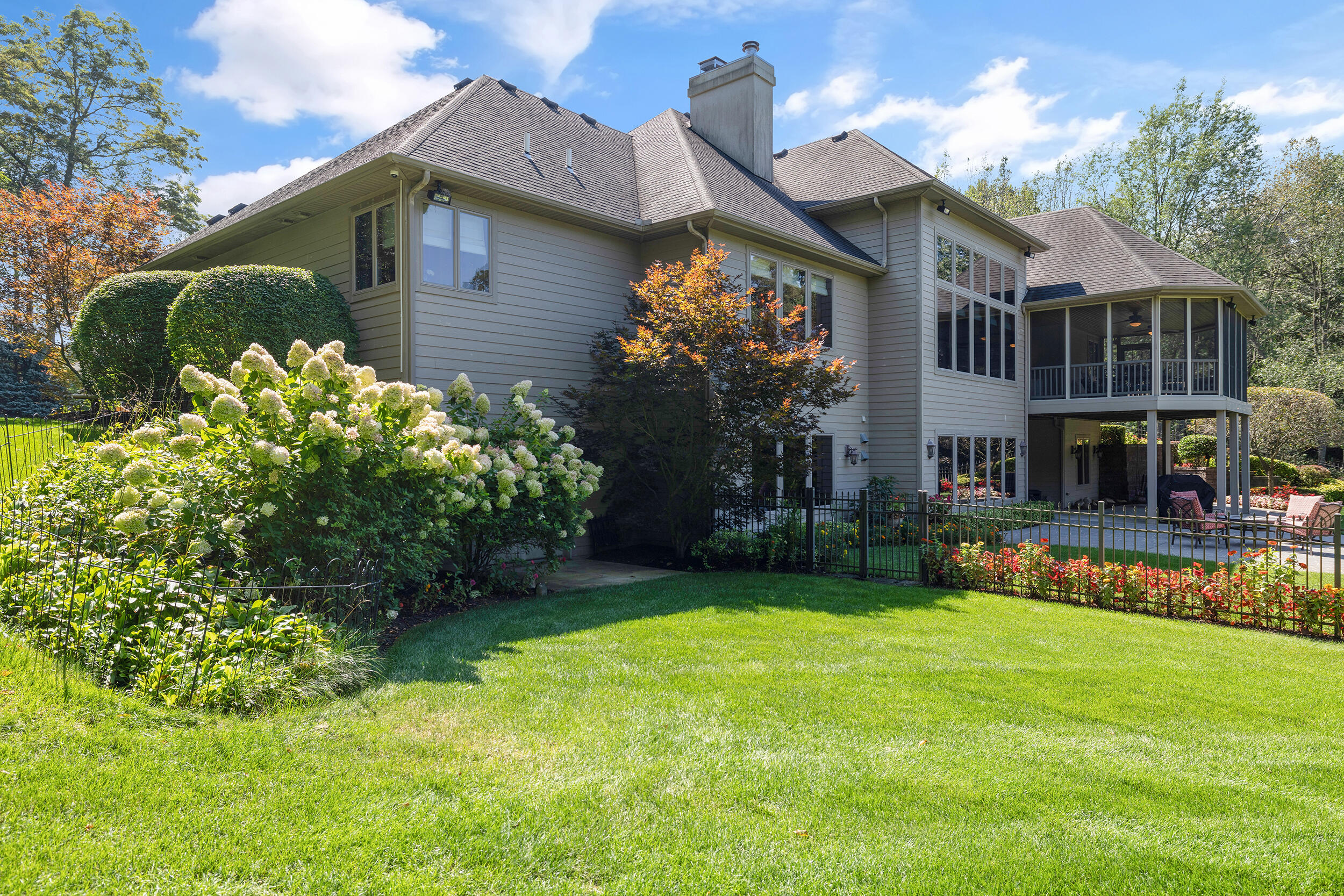 33117 Lake Forest Court Niles MI 49120