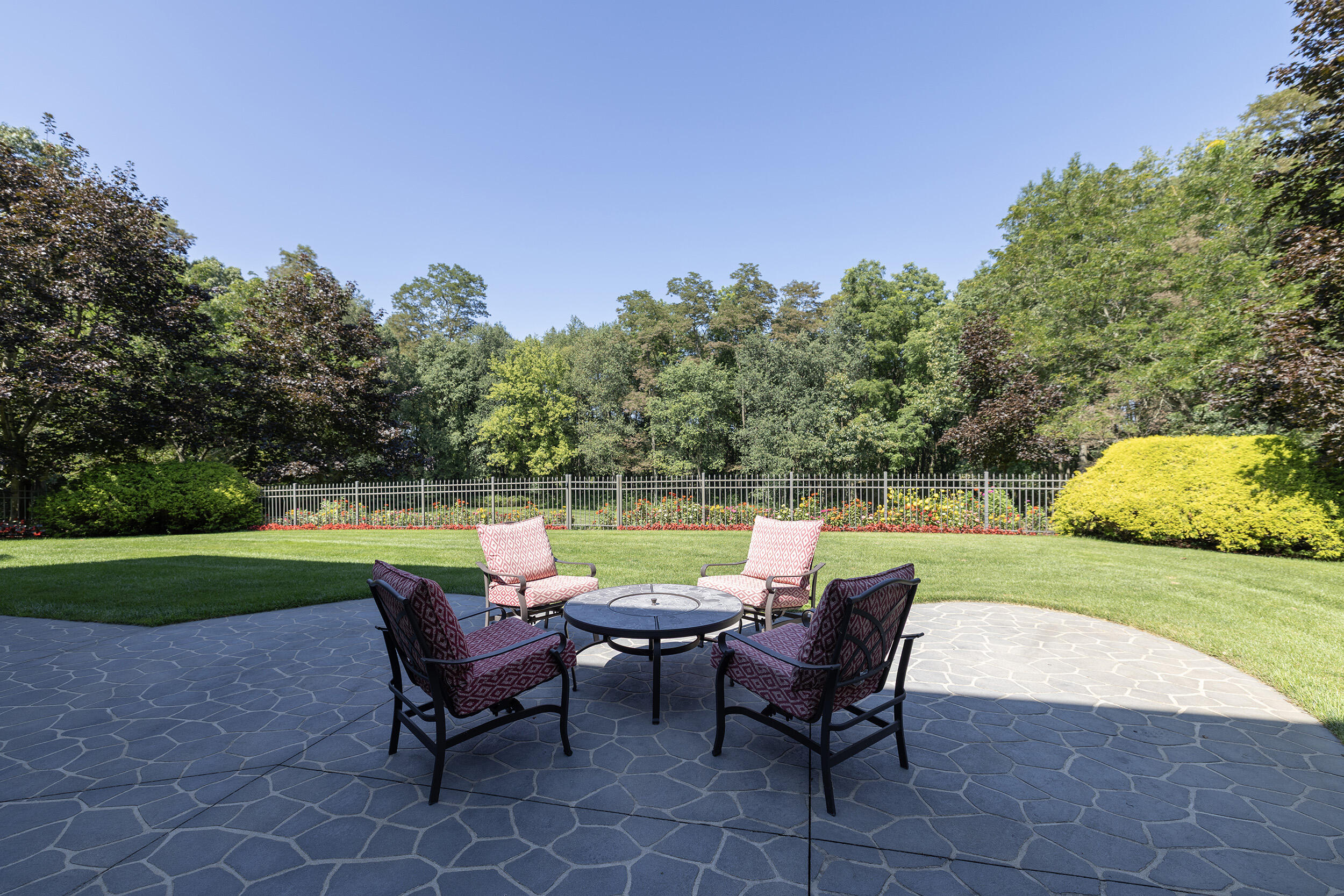 33117 Lake Forest Court Niles MI 49120