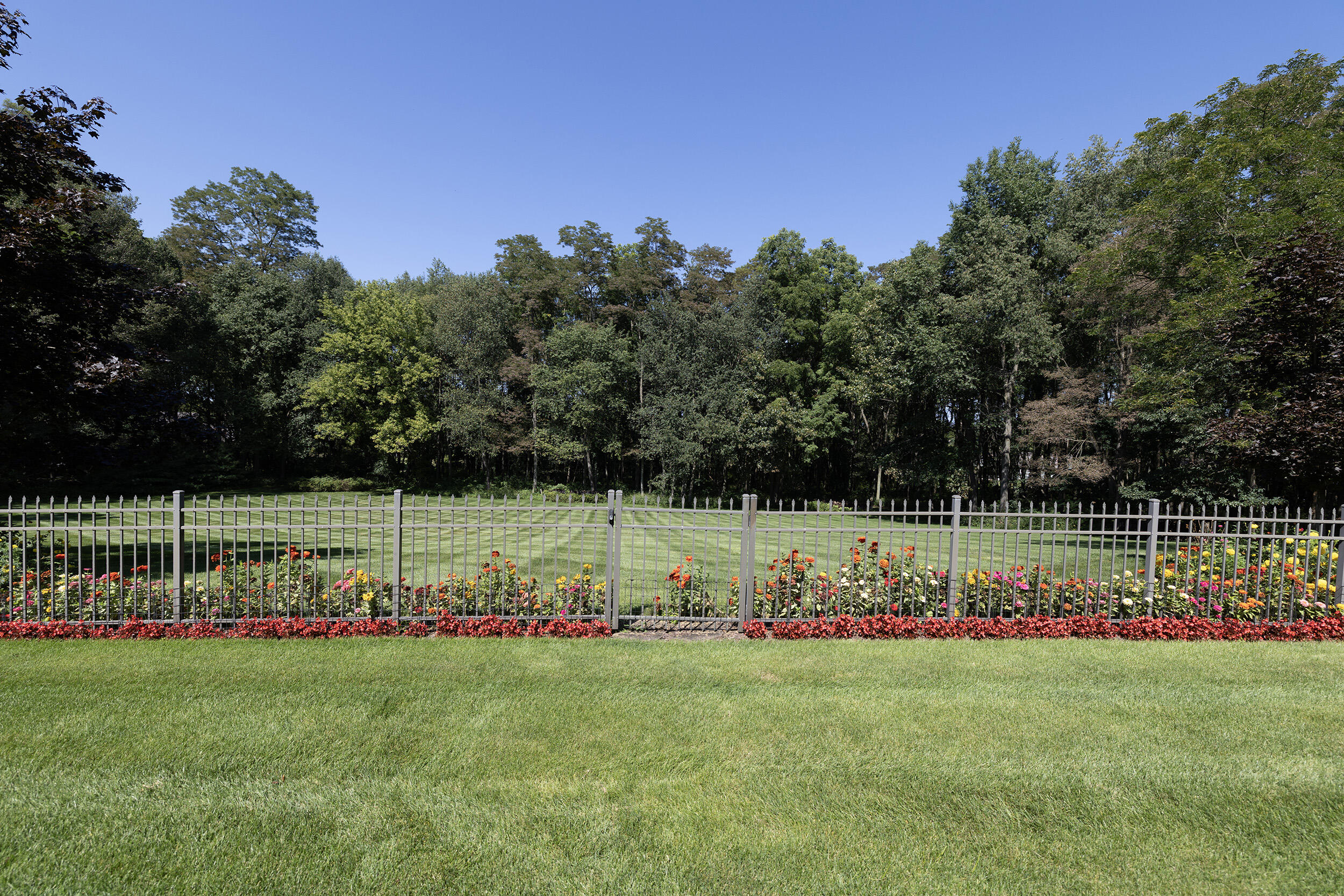 33117 Lake Forest Court Niles MI 49120