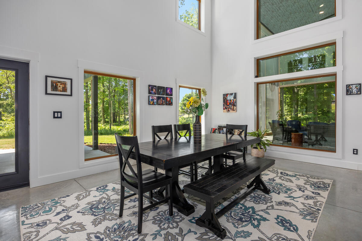 9555 Kath Court NE Rockford MI 49341