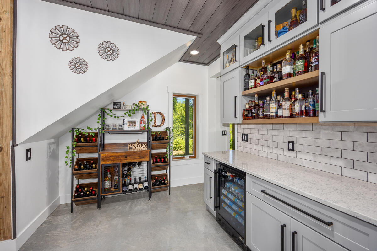 9555 Kath Court NE Rockford MI 49341