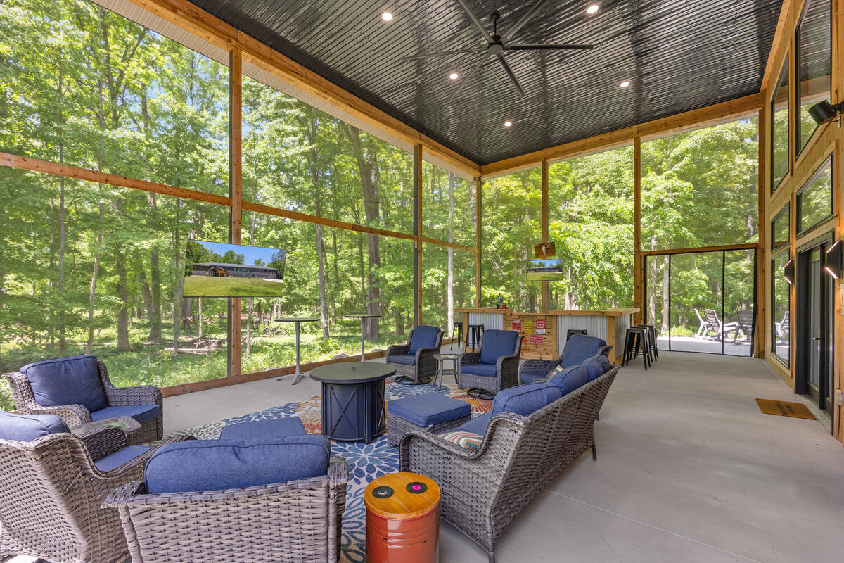 9555 Kath Court NE Rockford MI 49341