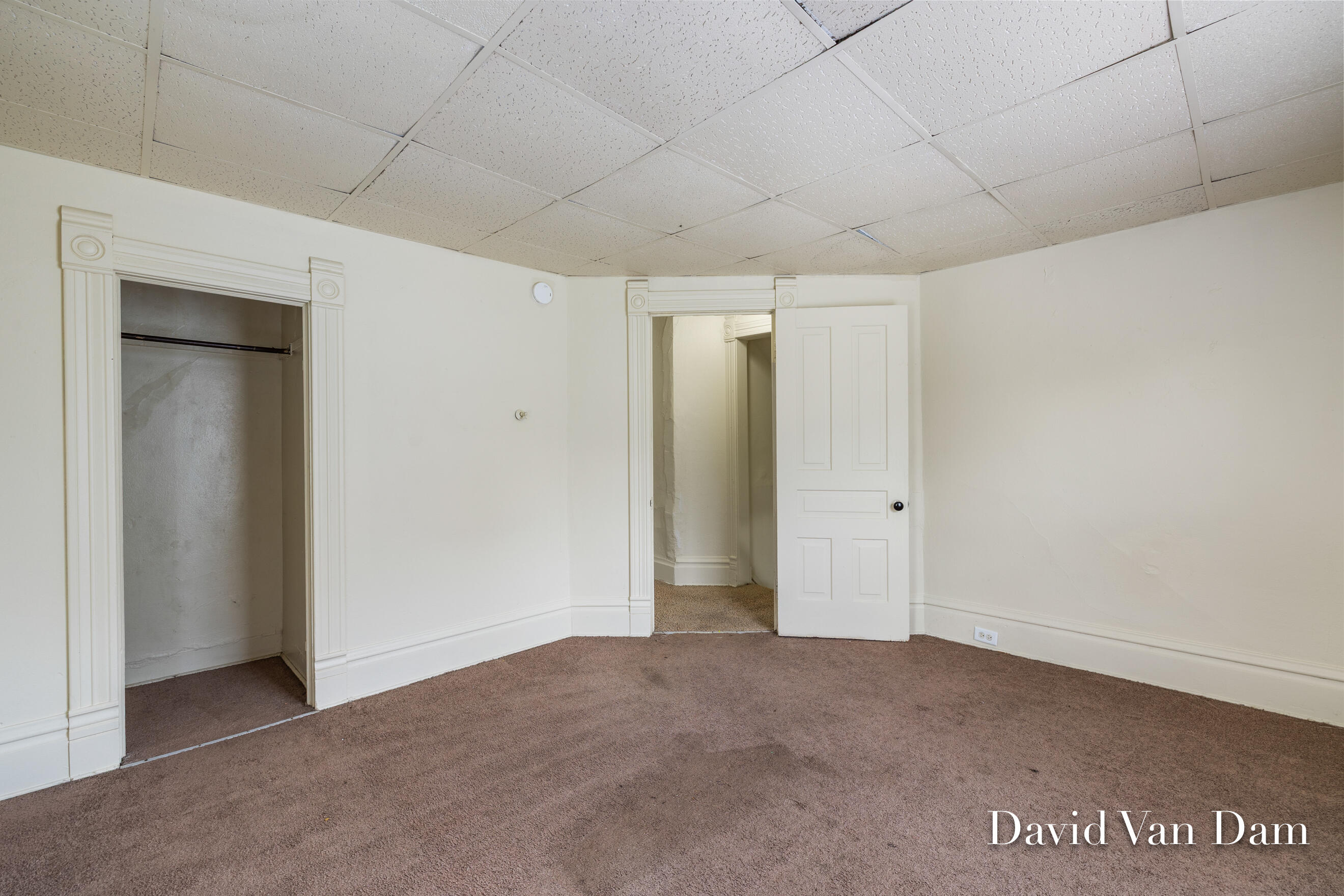 140 Stewart Street SW Grand Rapids MI 49507