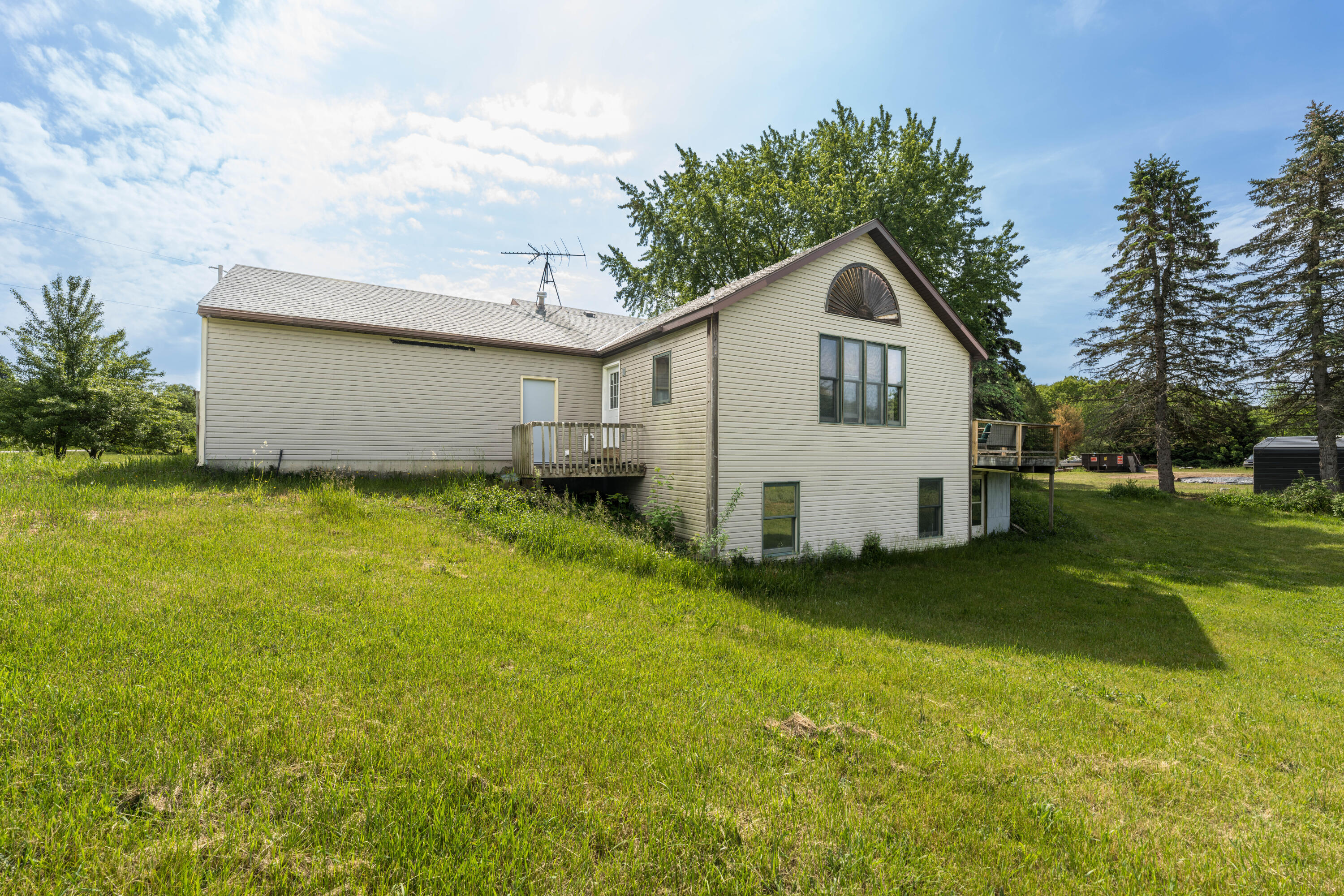 2995 65th Street Fennville MI 49408