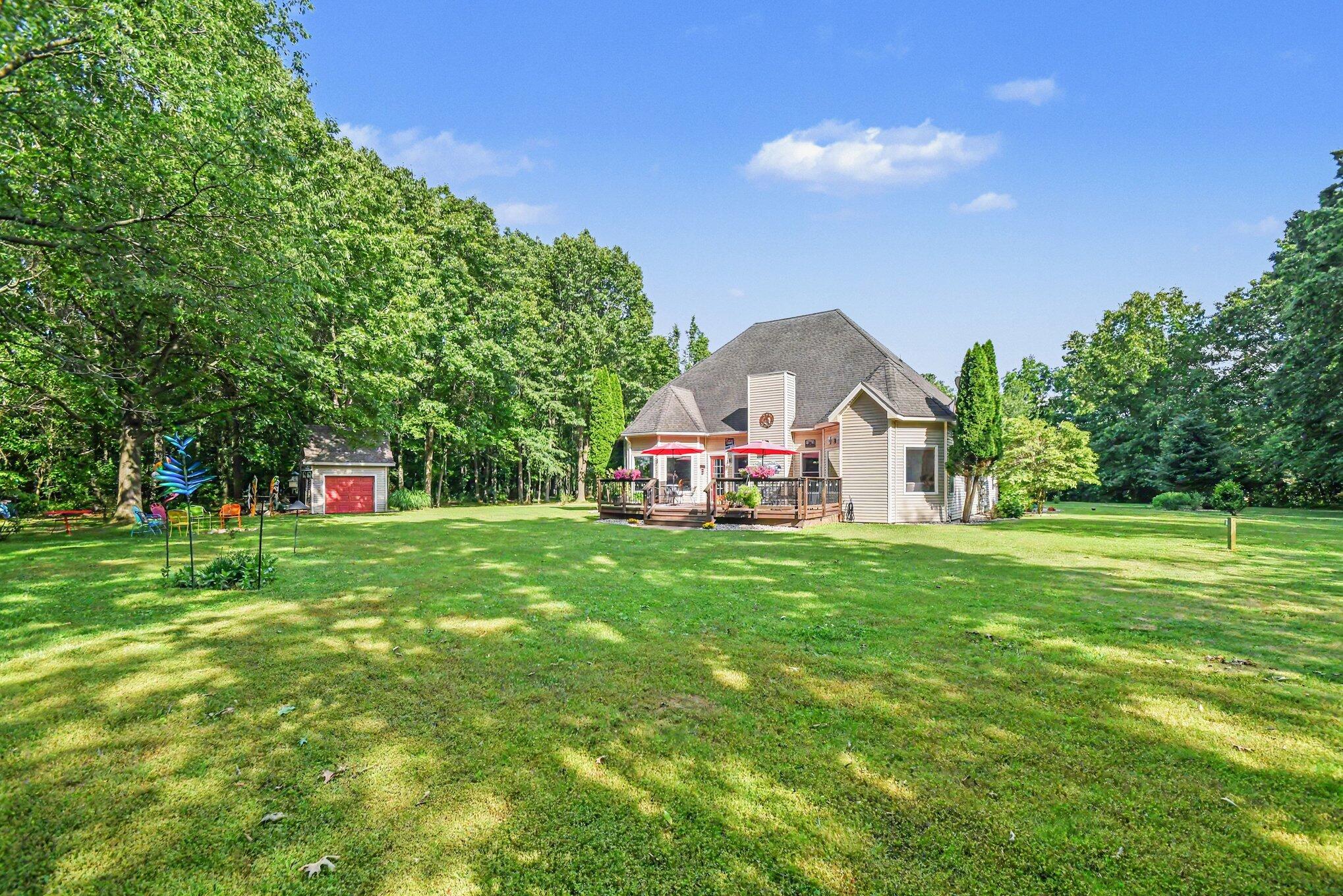 3297 W Front Street Buchanan MI 49107