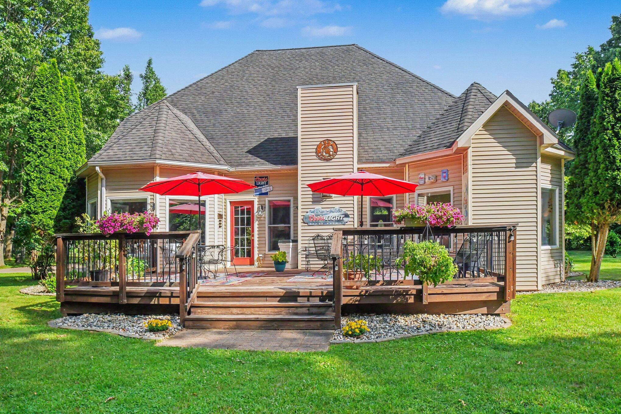 3297 W Front Street Buchanan MI 49107
