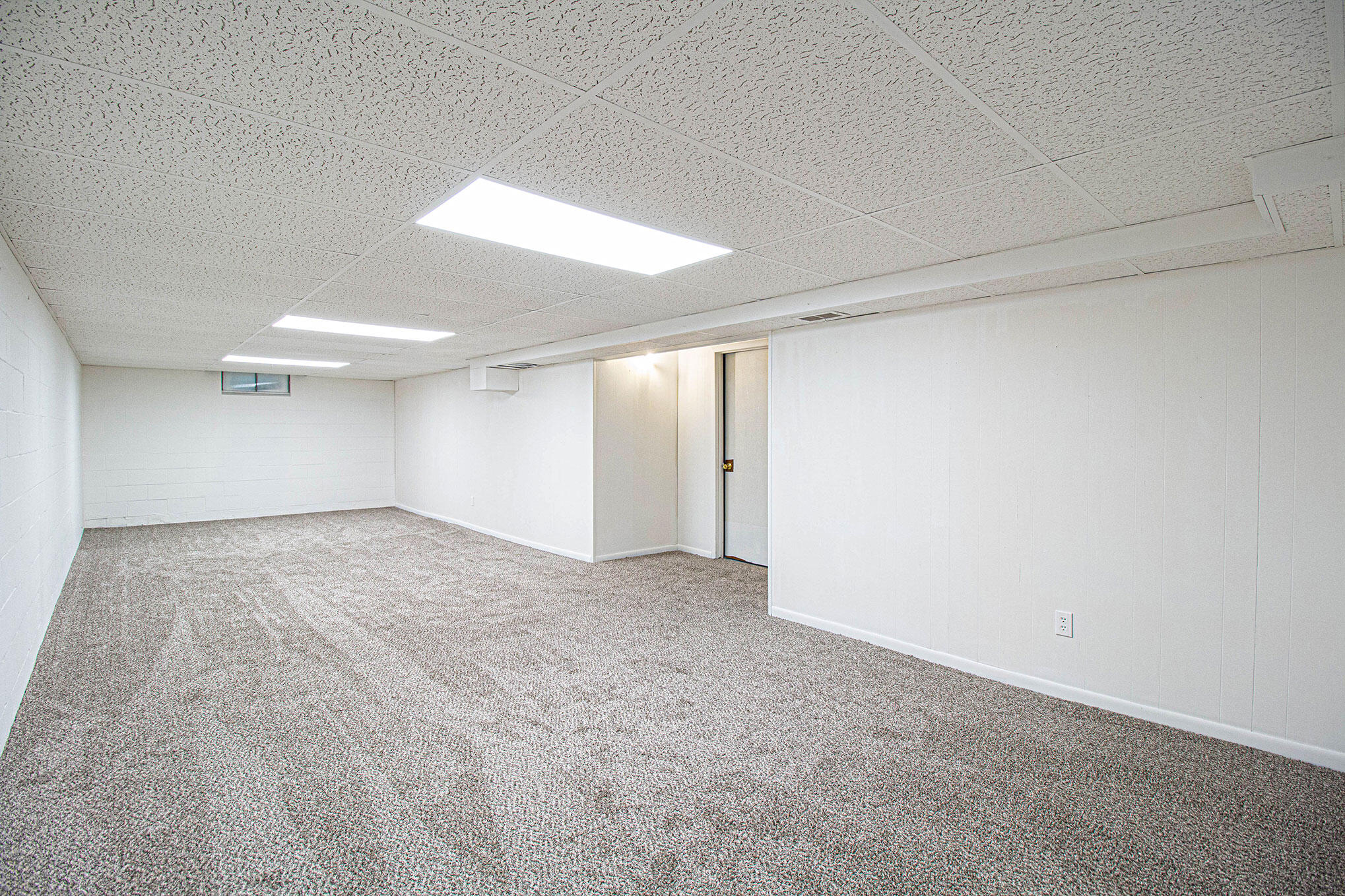 2620 Kraft Avenue SE Grand Rapids MI 49546