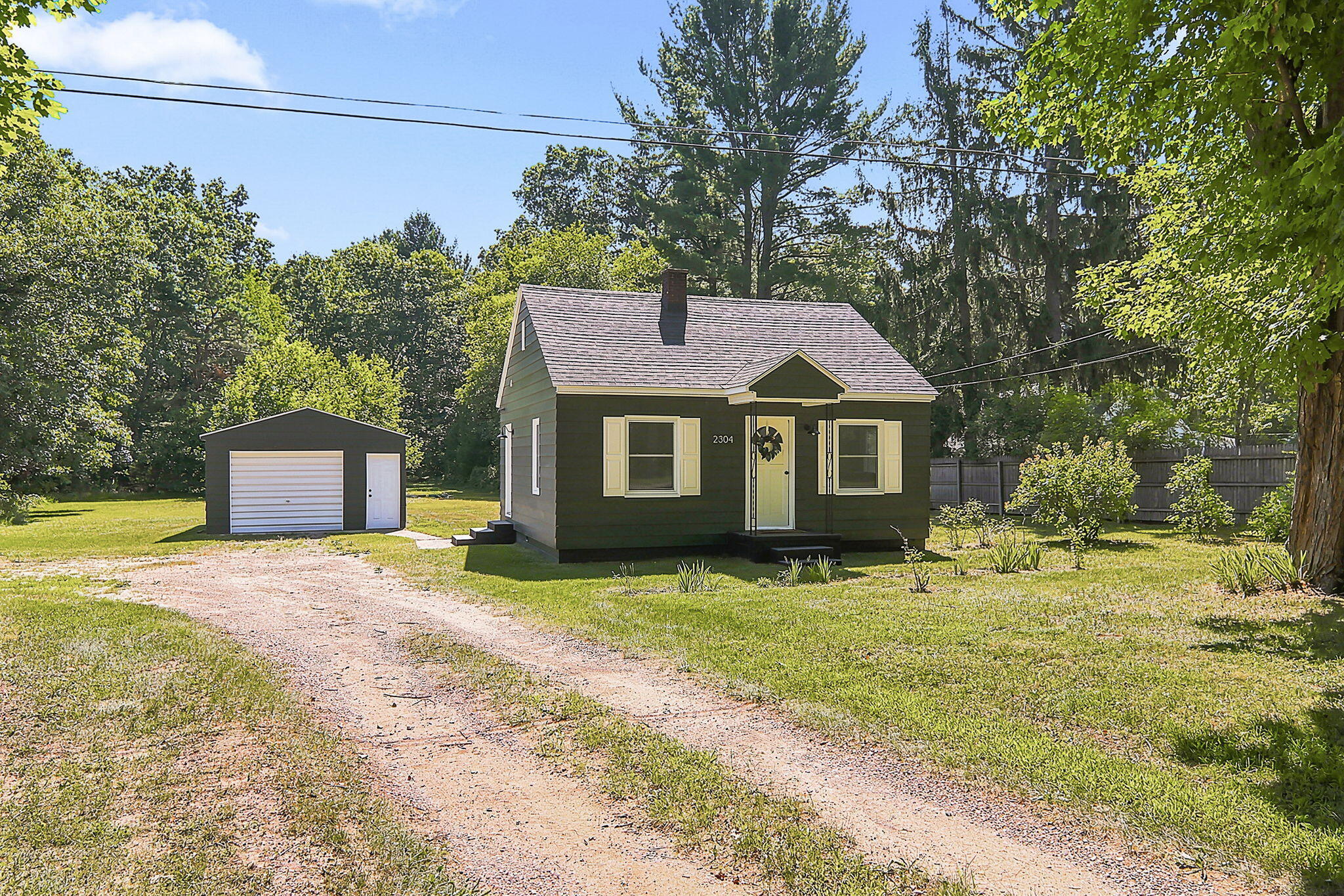 2304 Central Avenue Muskegon MI 49445