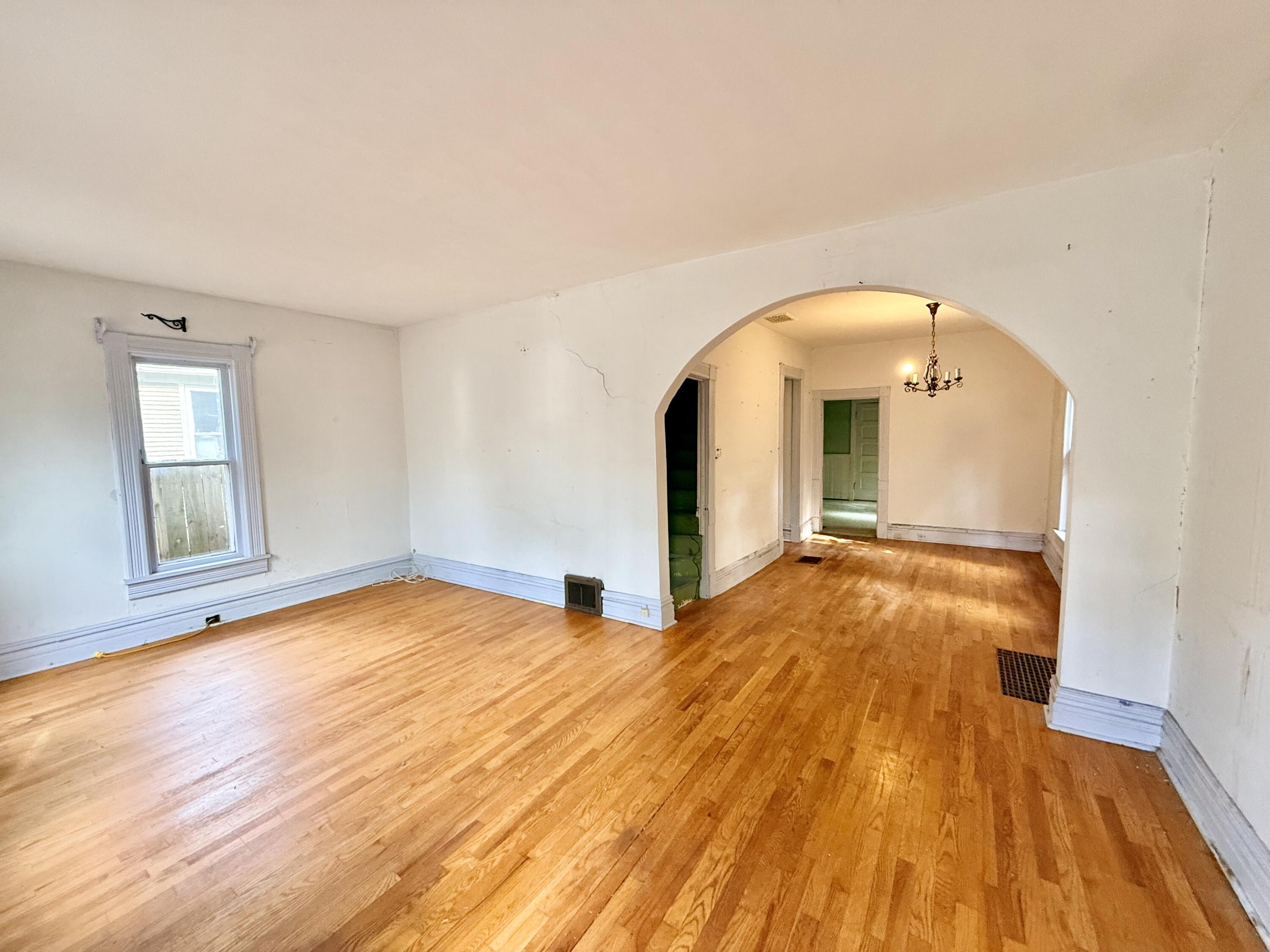 1560 Forrest Avenue NE Grand Rapids MI 49505