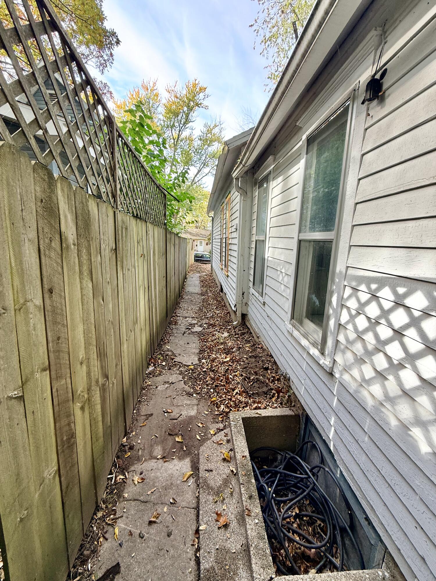 1560 Forrest Avenue NE Grand Rapids MI 49505