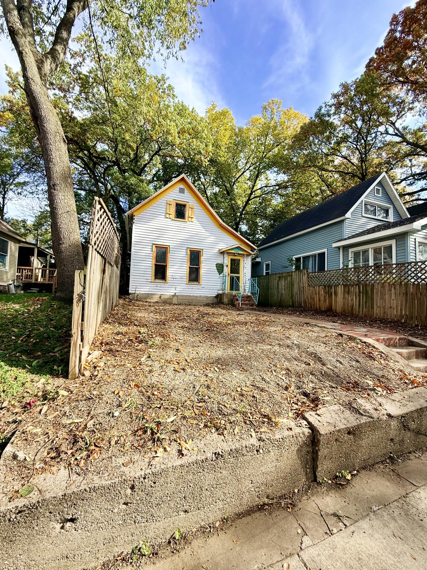 1560 Forrest Avenue NE Grand Rapids MI 49505