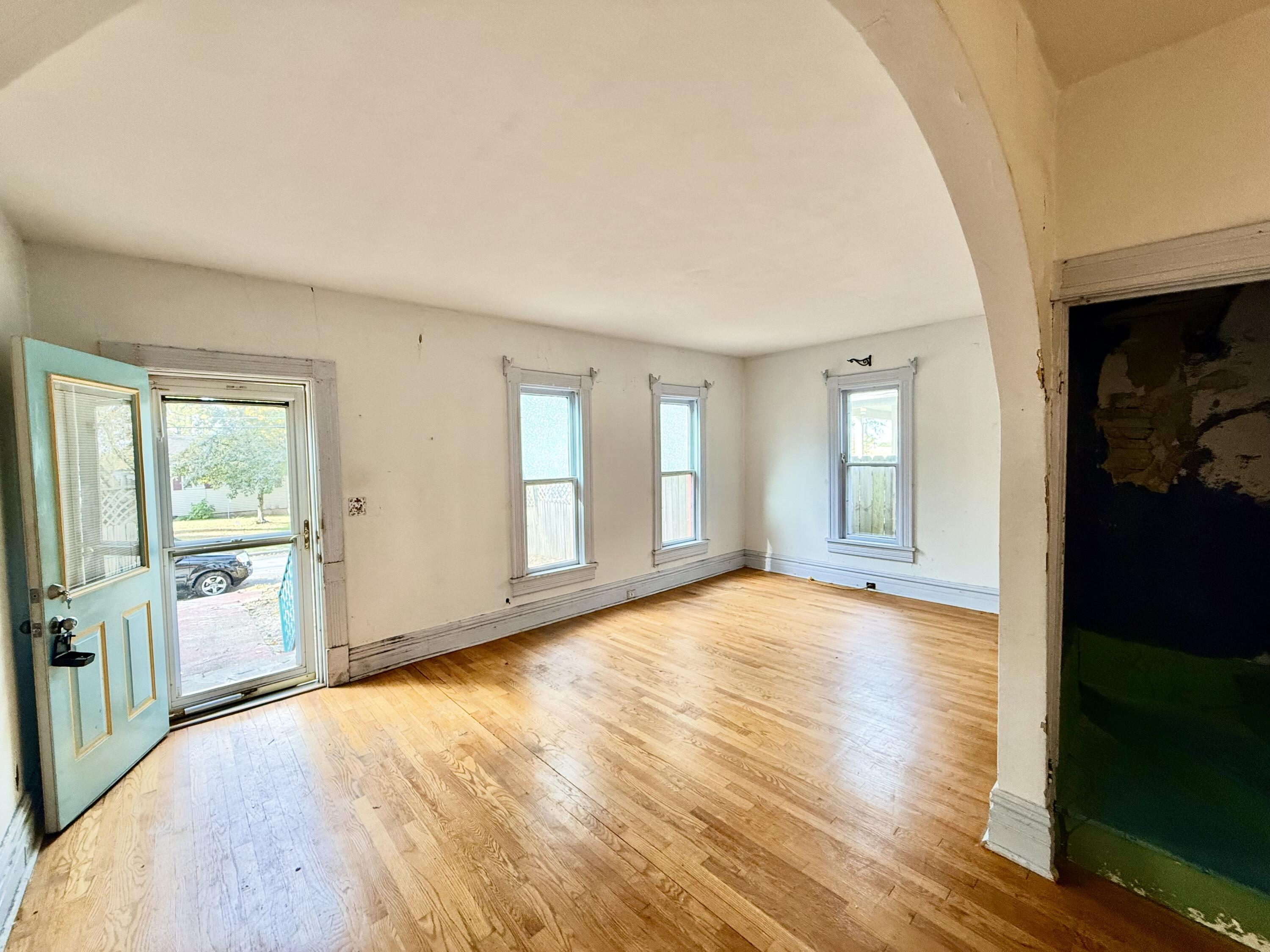 1560 Forrest Avenue NE Grand Rapids MI 49505