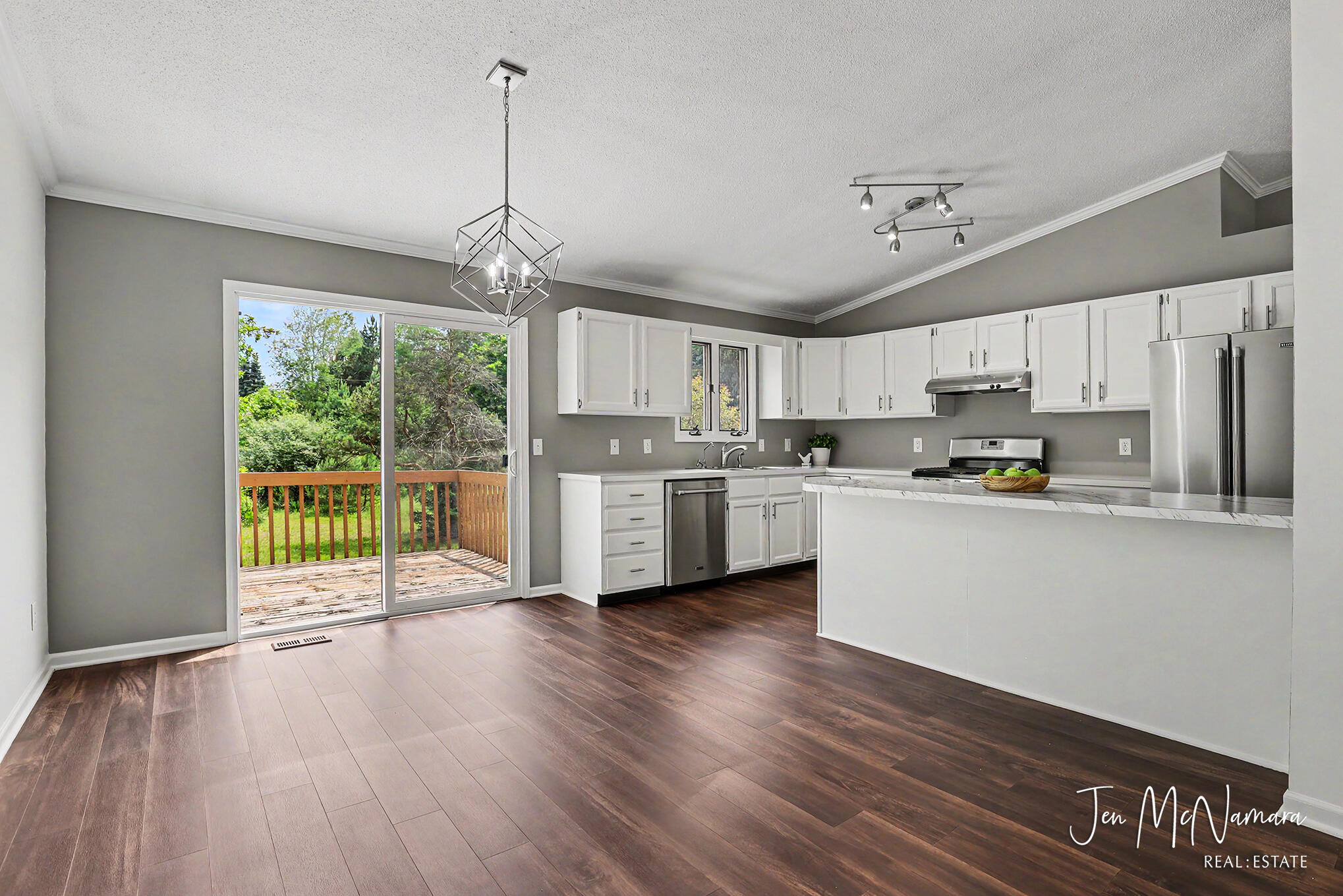 4050 Rector Street NE Rockford MI 49341