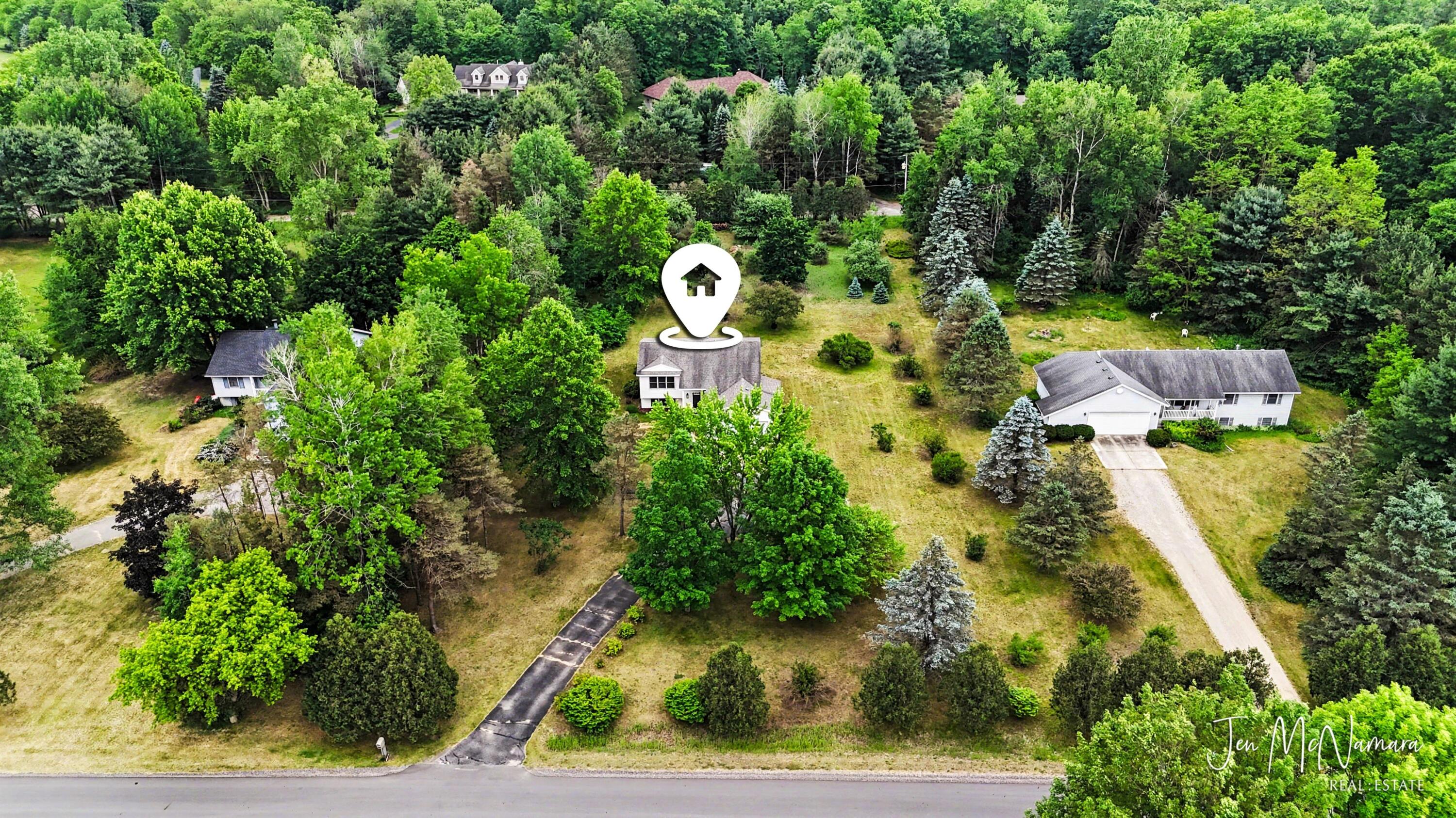 4050 Rector Street NE Rockford MI 49341