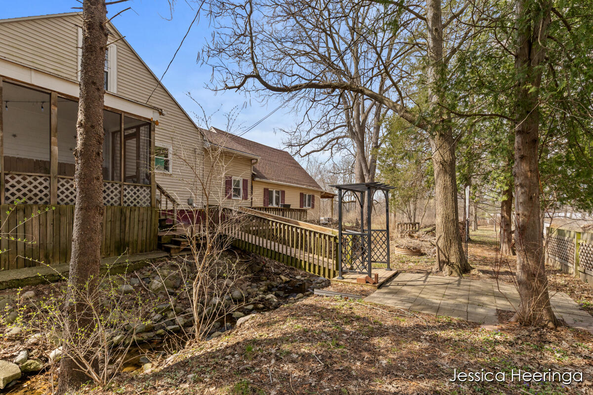 475 Northland Court NE Rockford MI 49341