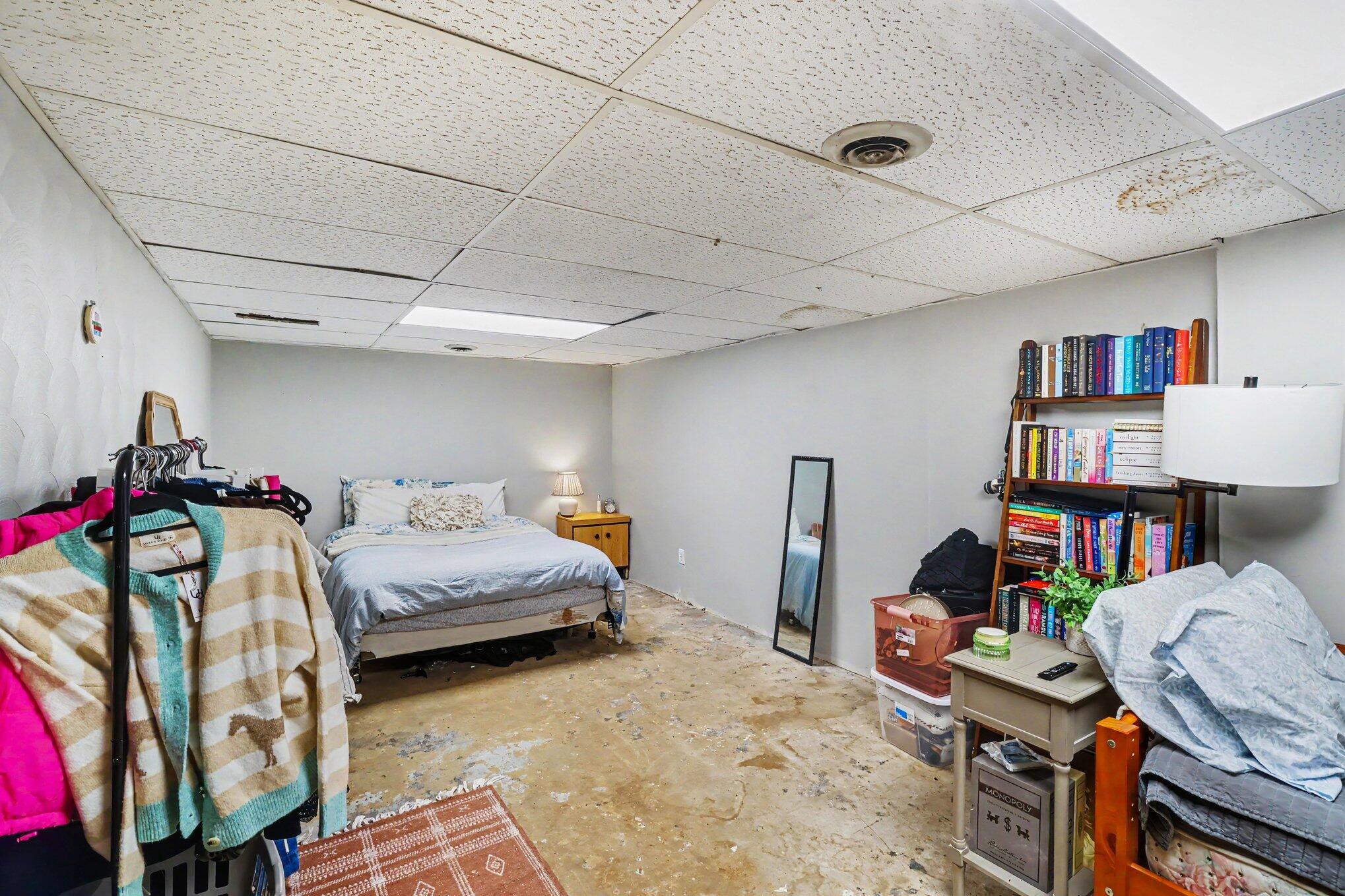 2034 Royce Avenue Kalamazoo MI 49001