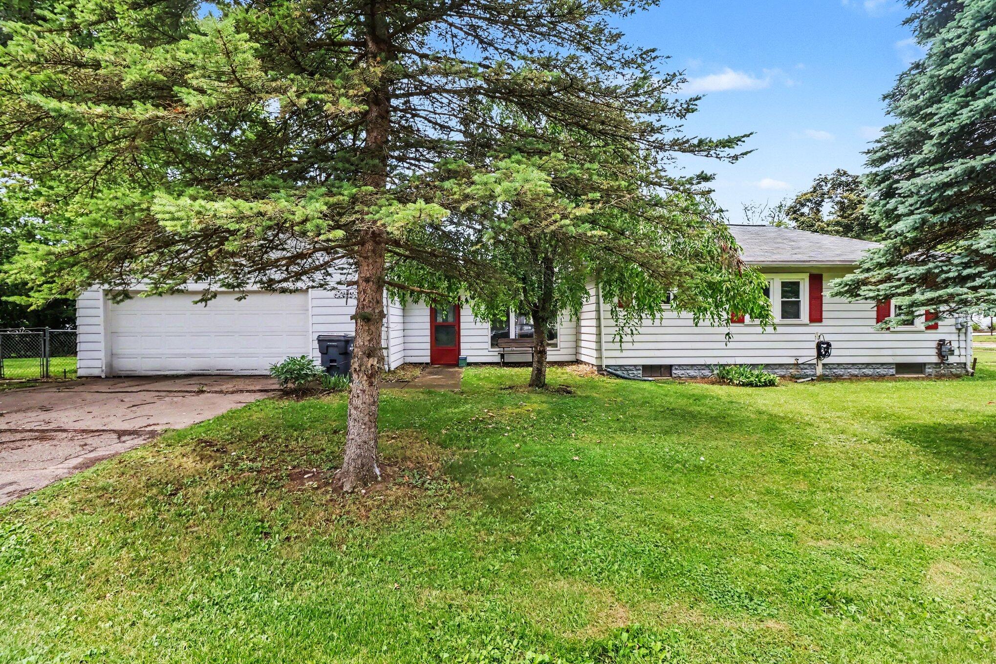 2034 Royce Avenue Kalamazoo MI 49001
