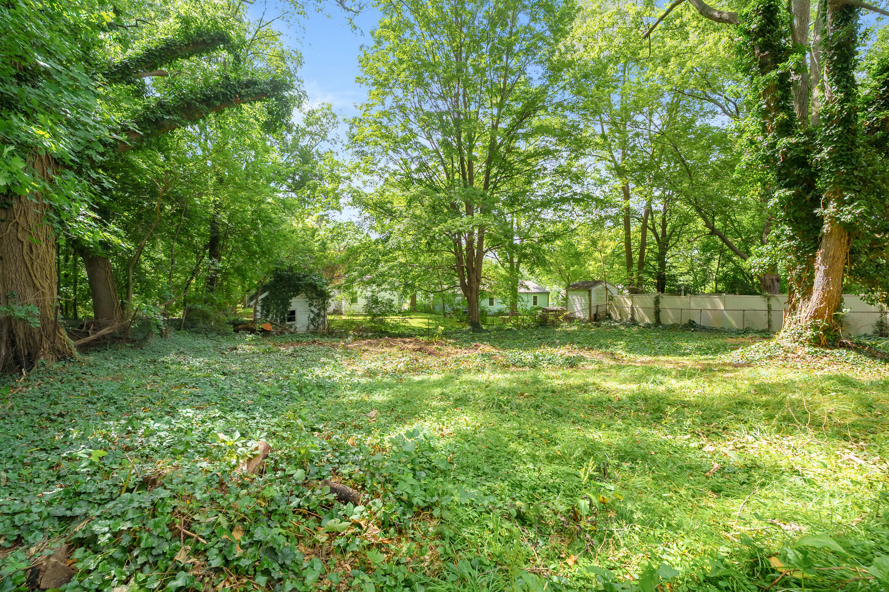 1301 Colgrove Avenue Kalamazoo MI 49048