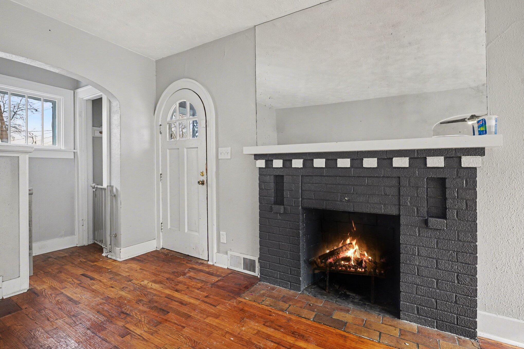 2326 S Burdick Street Kalamazoo MI 49001