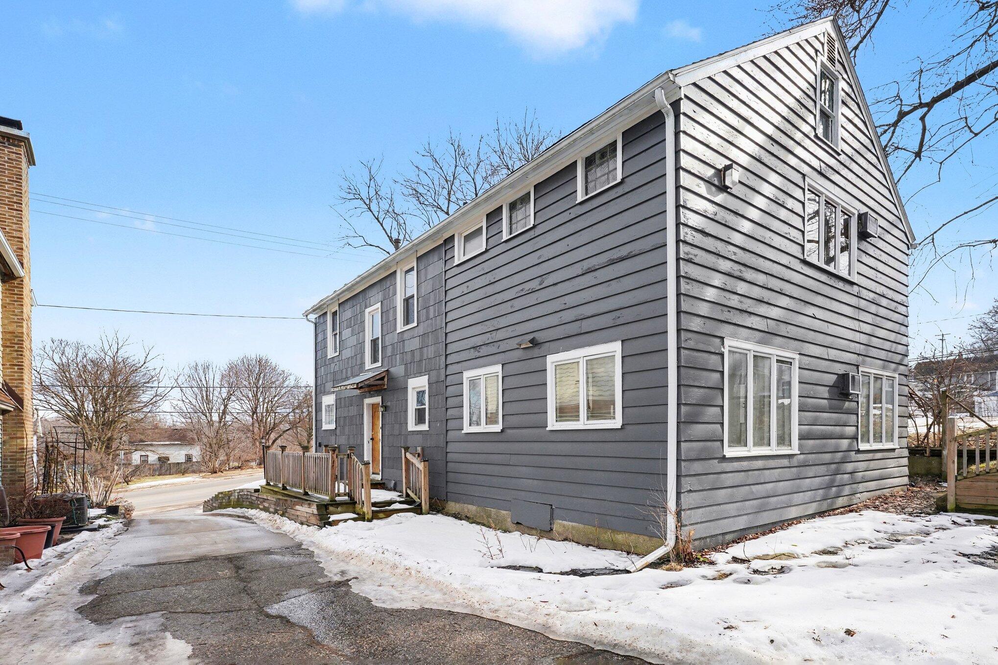 2326 S Burdick Street Kalamazoo MI 49001